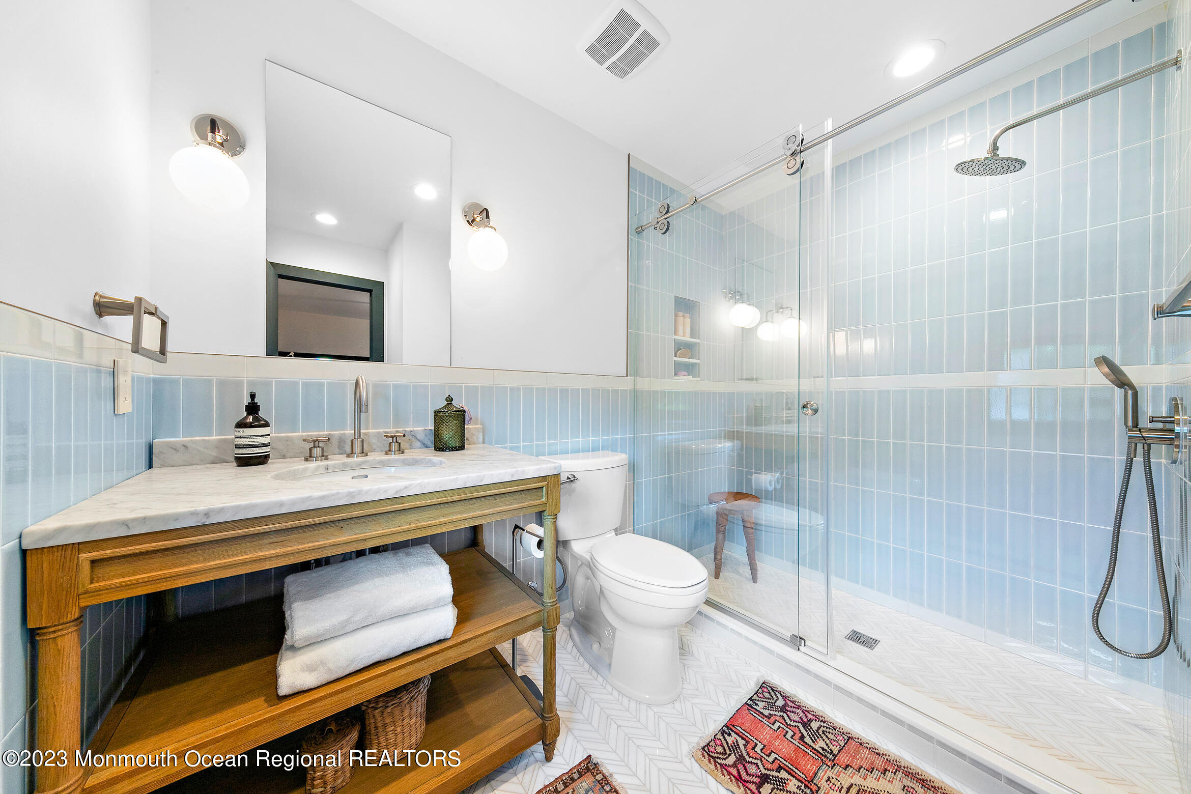 49 Gooseneck Point Road