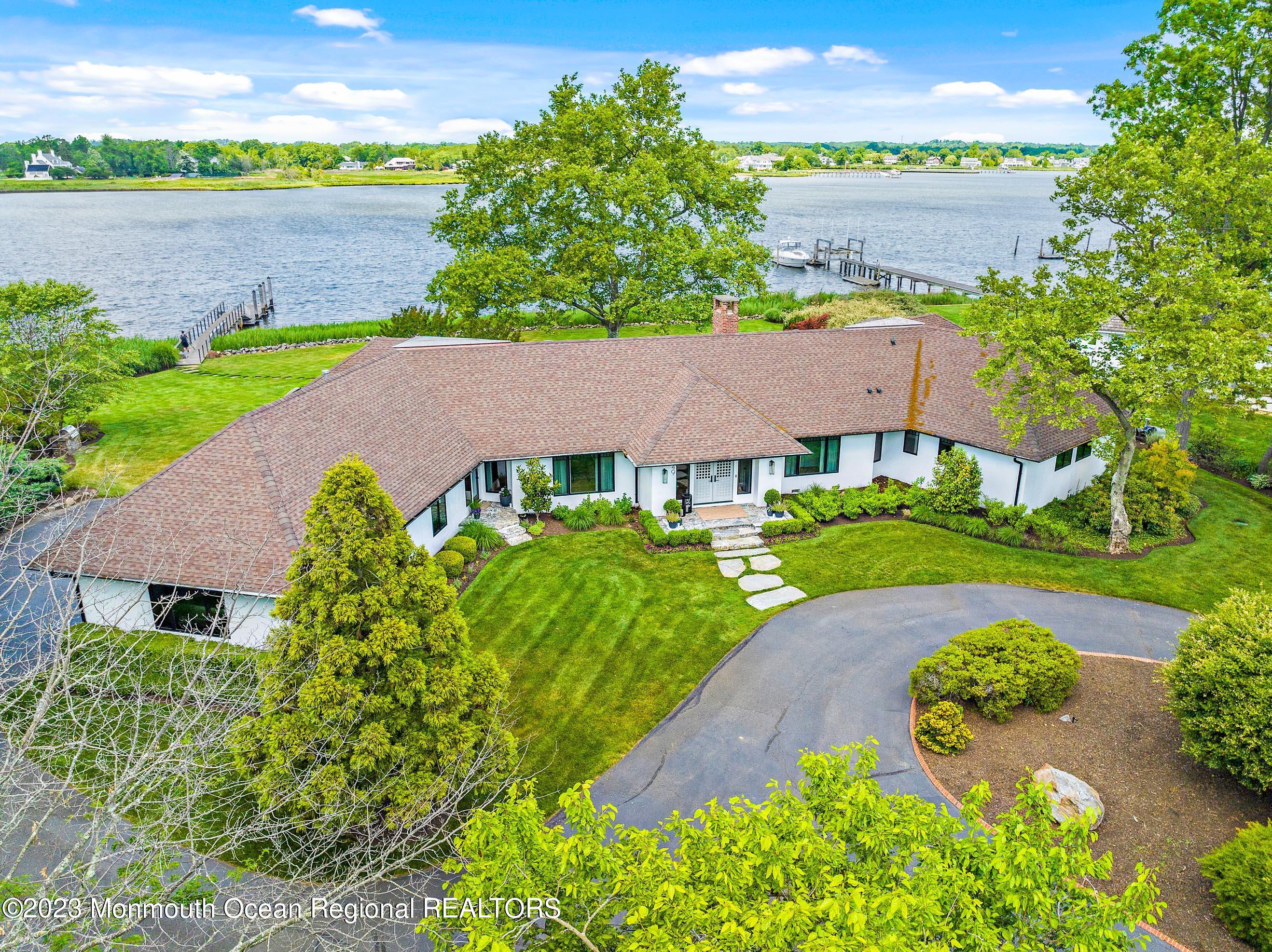 49 Gooseneck Point Road