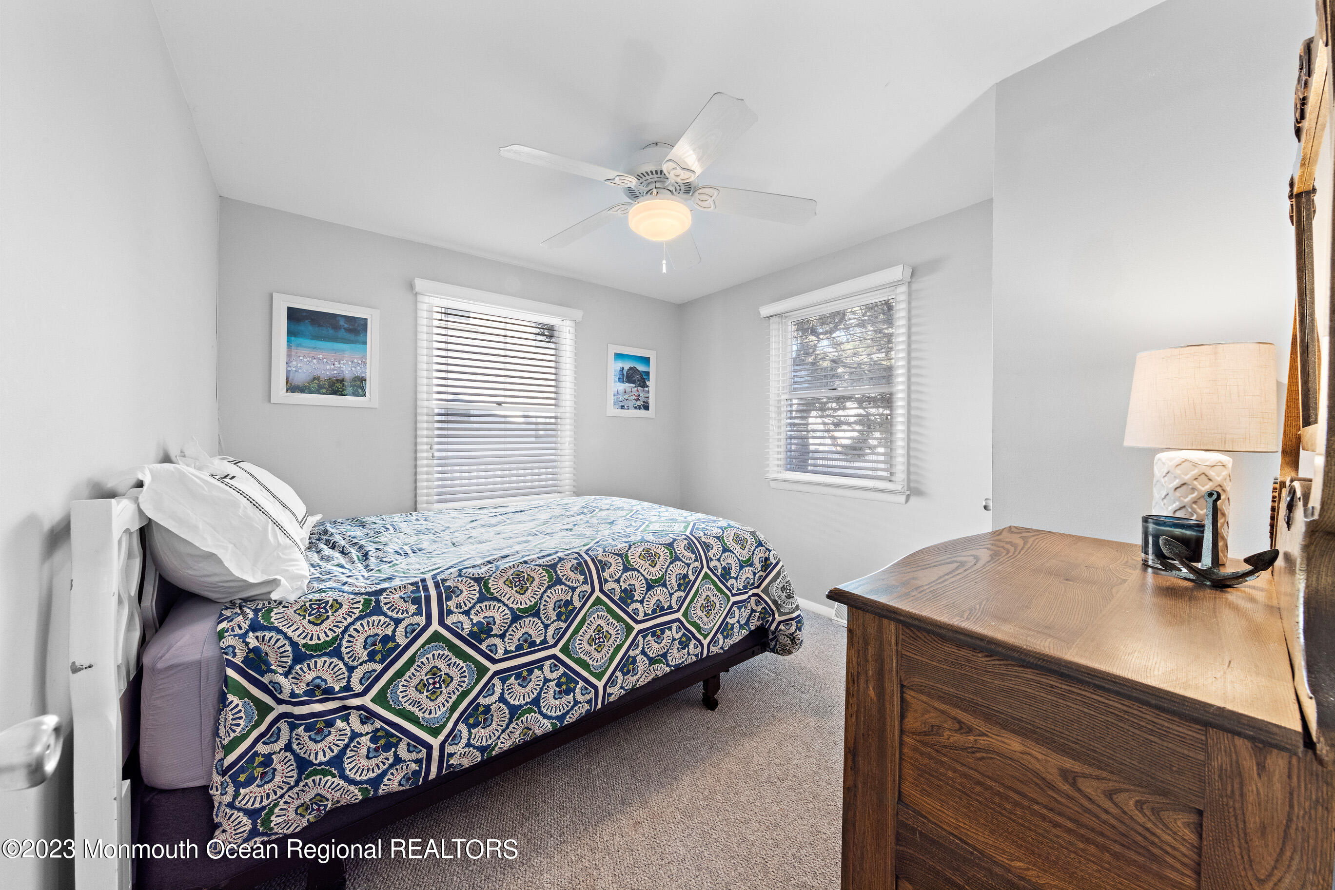 107 E New York Avenue