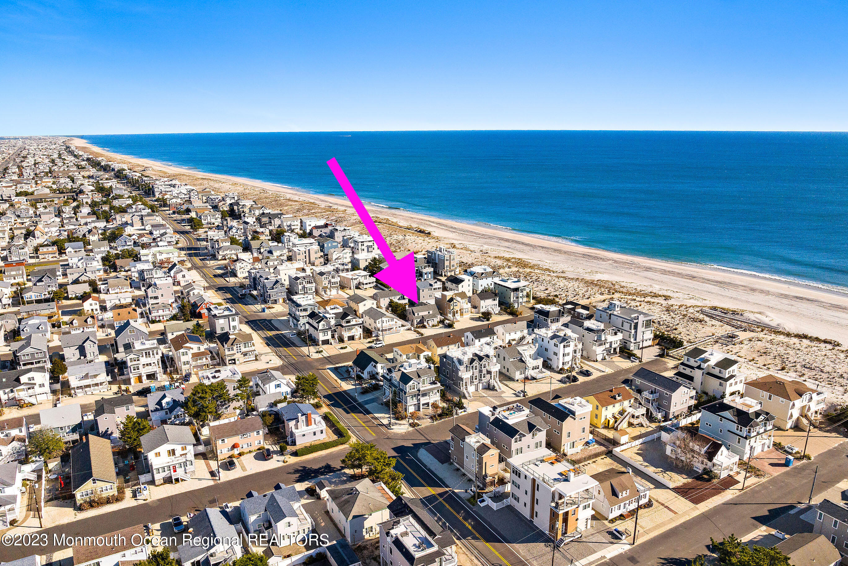 107 E New York Avenue