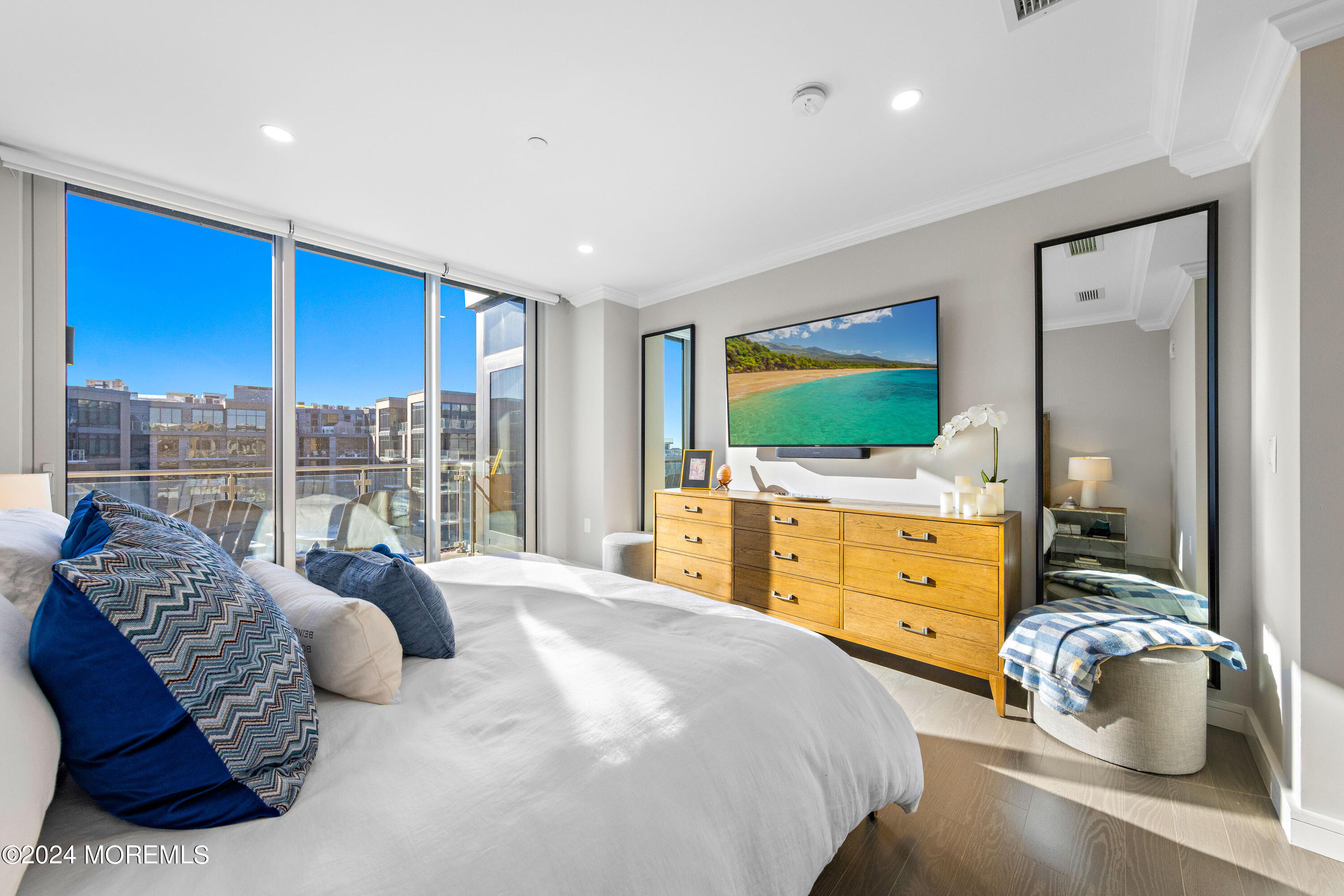 30 Melrose Terrace, 512