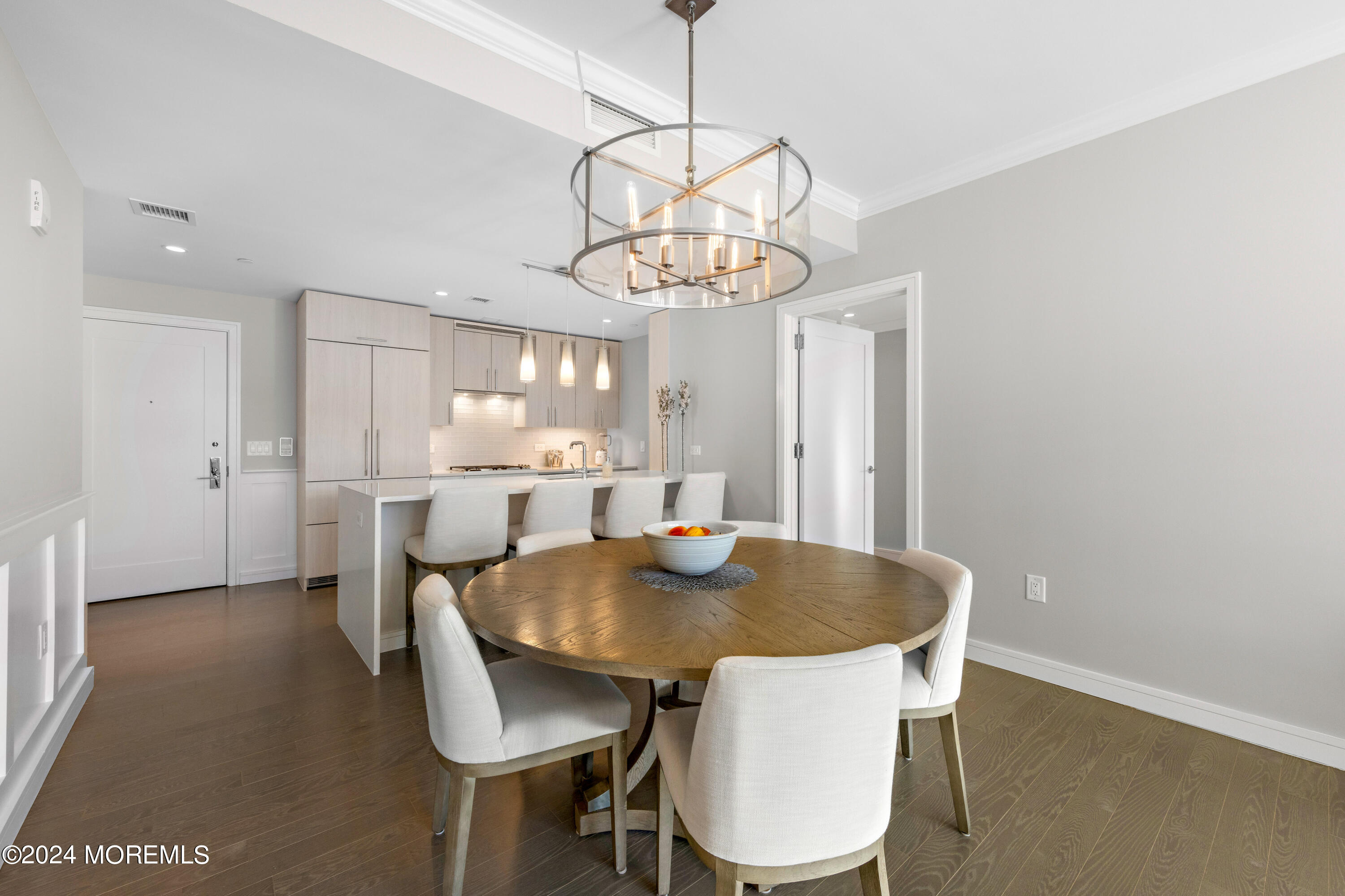 30 Melrose Terrace, 512