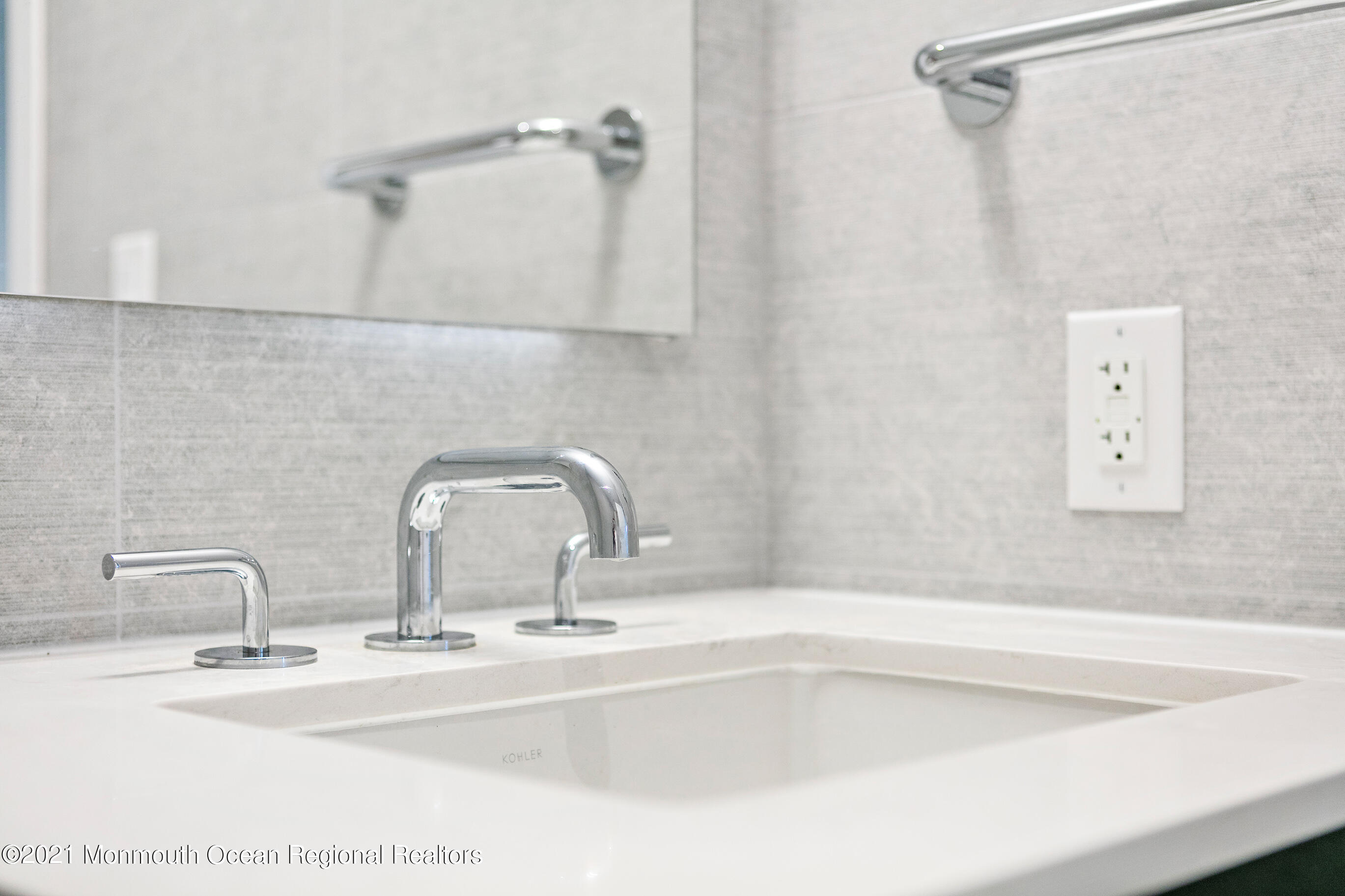 15 Morris Avenue, 508 ANNUAL