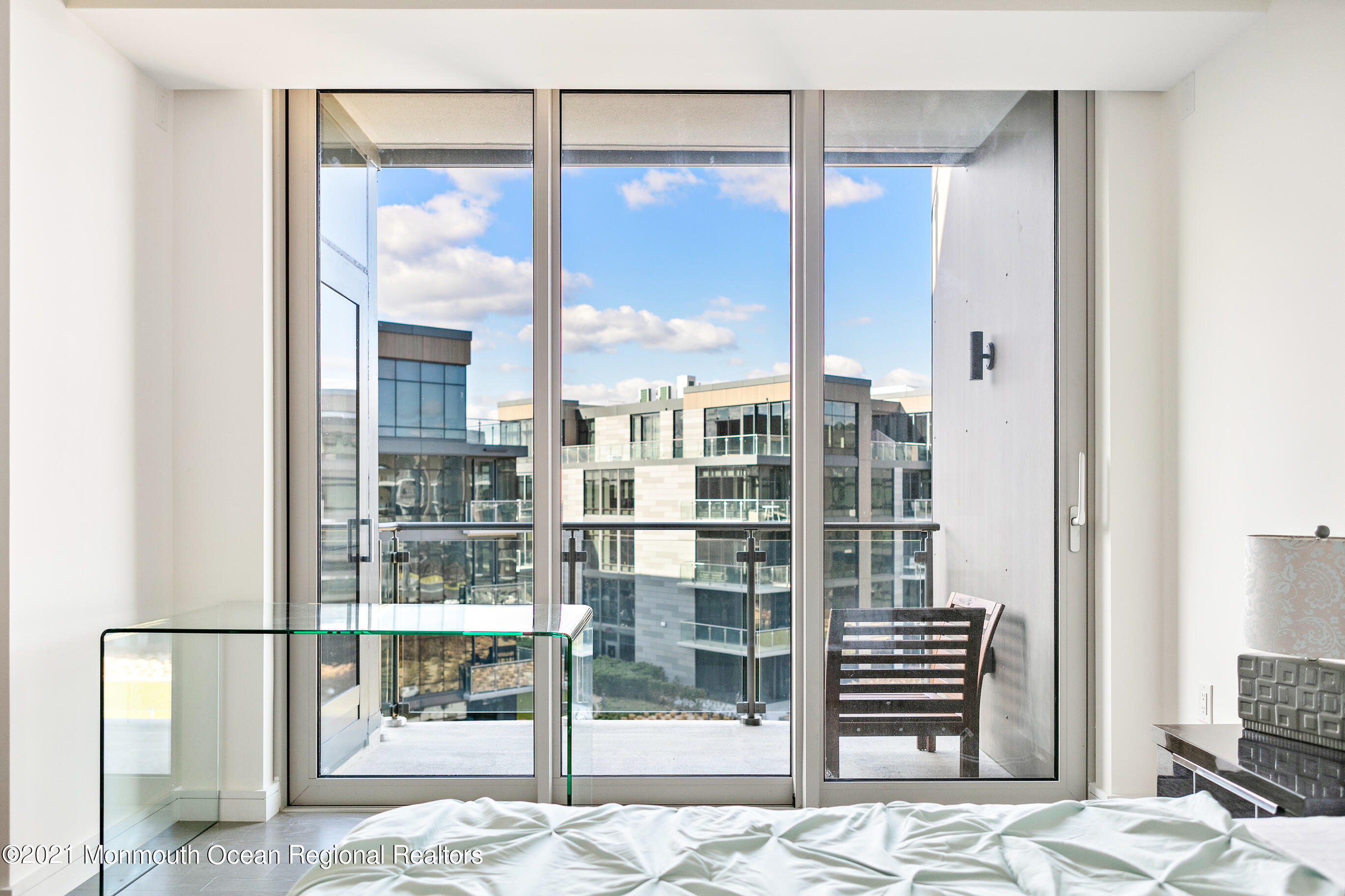 15 Morris Avenue, 508 ANNUAL