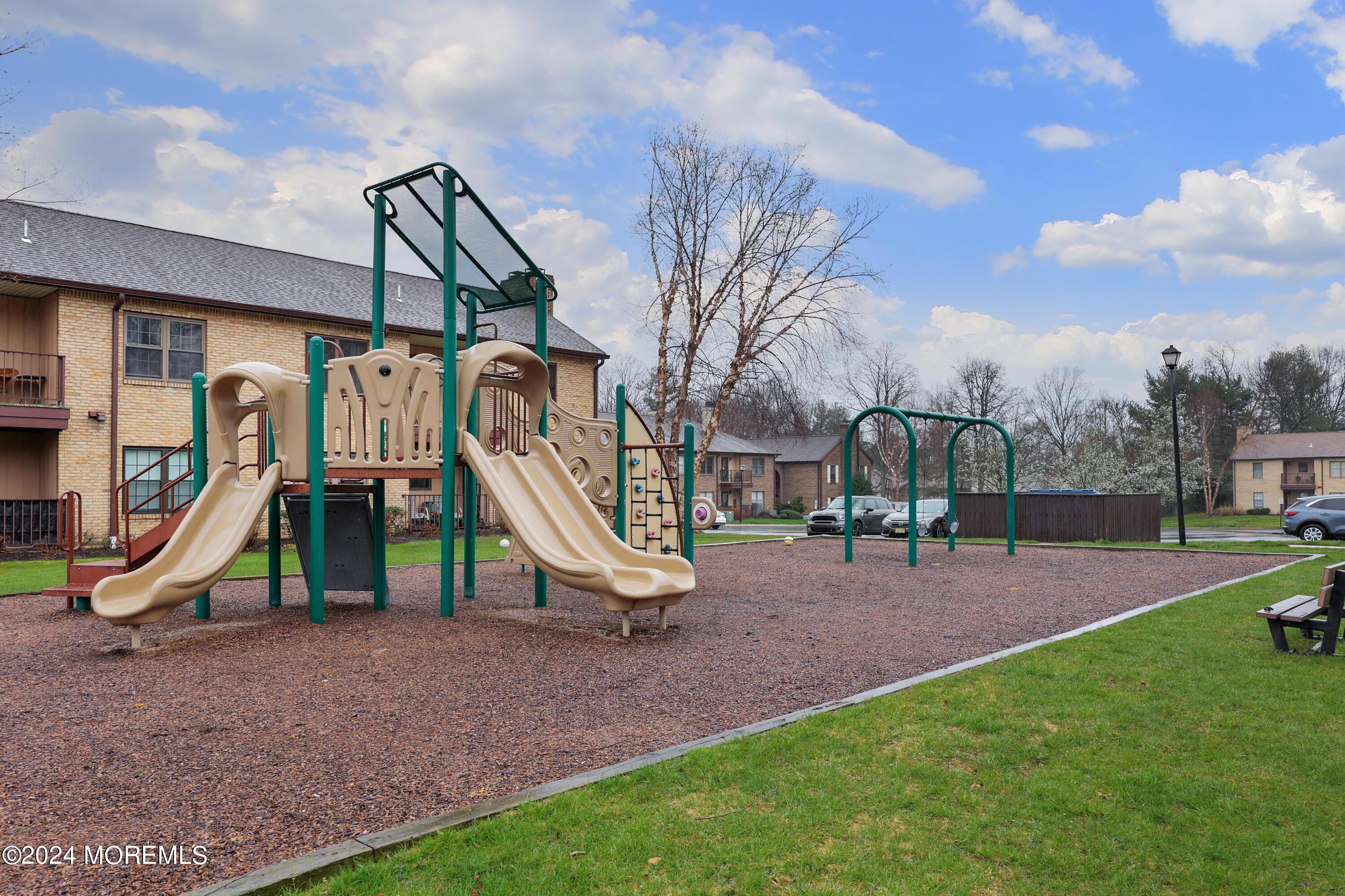 1001 Wellington Place