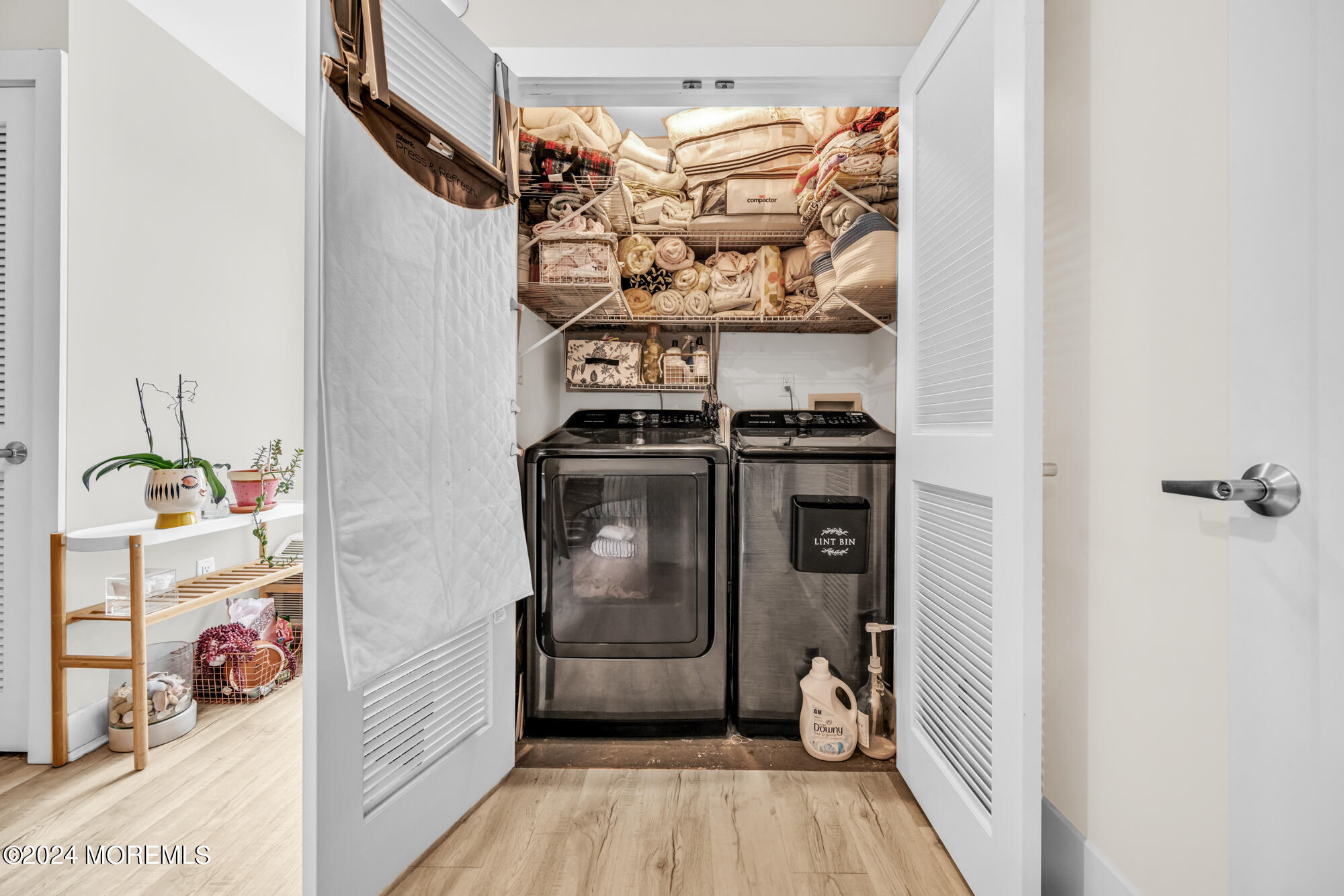 237 Lincoln Avenue, 301