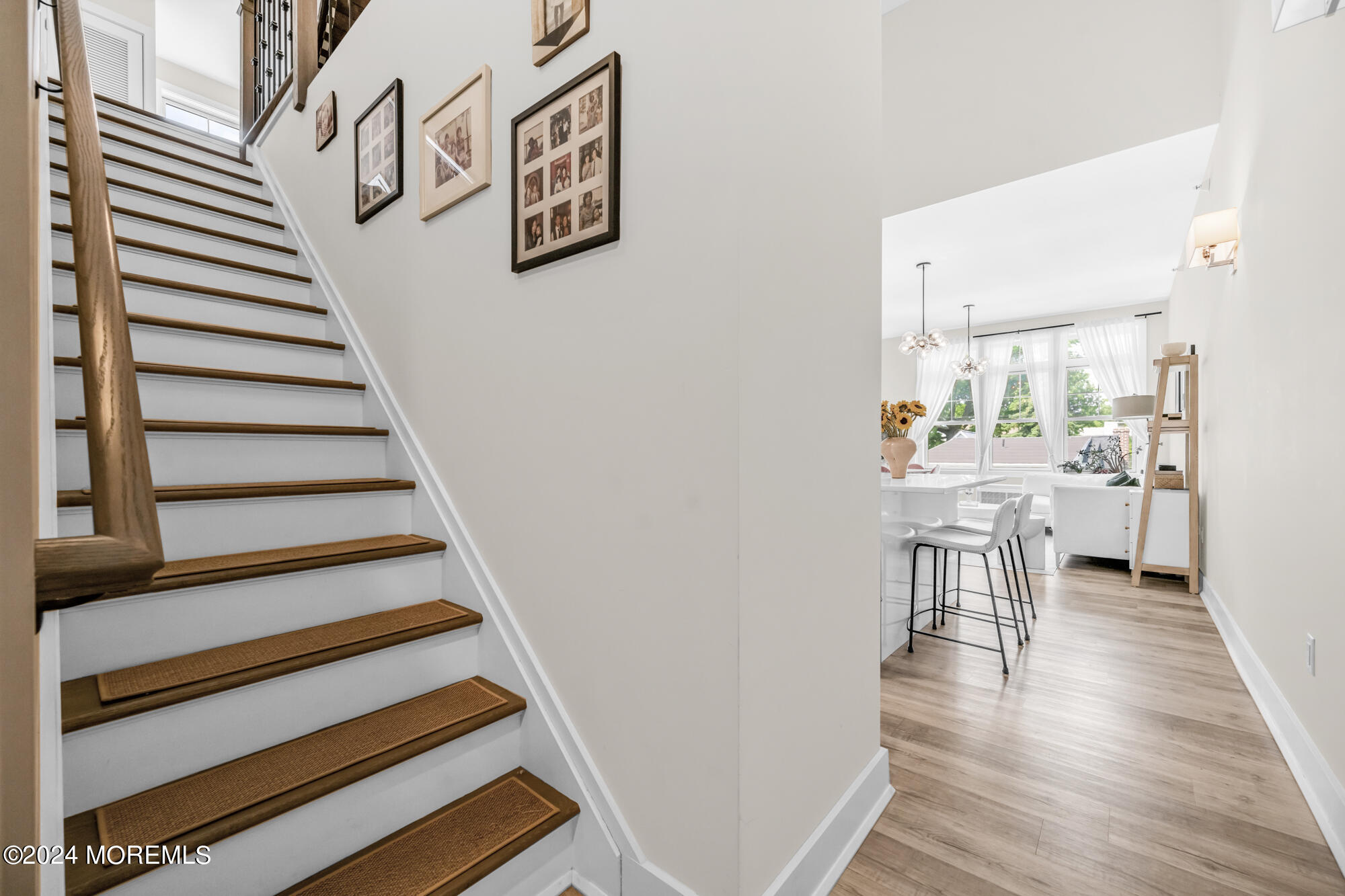 237 Lincoln Avenue, 301