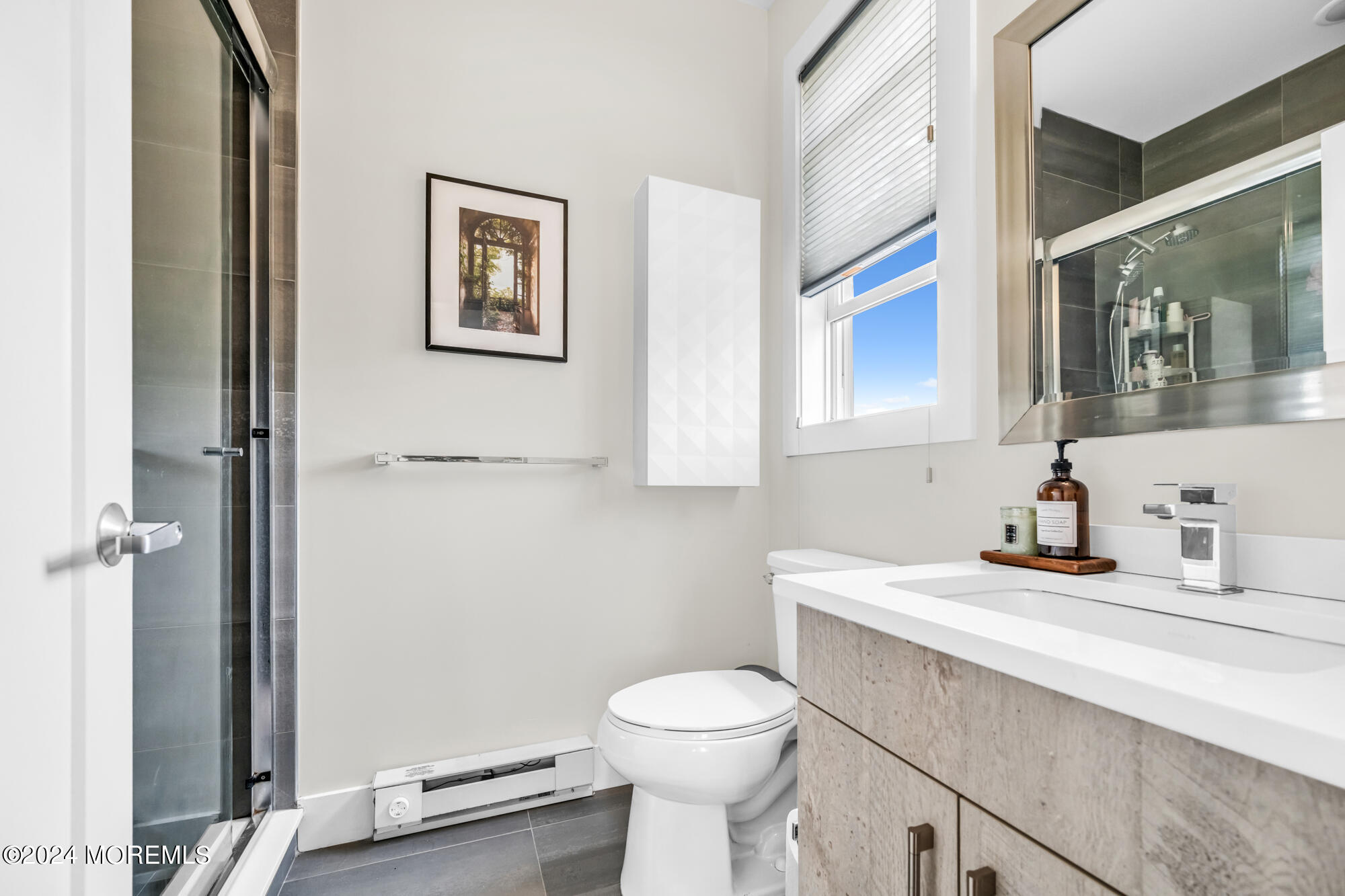 237 Lincoln Avenue, 301