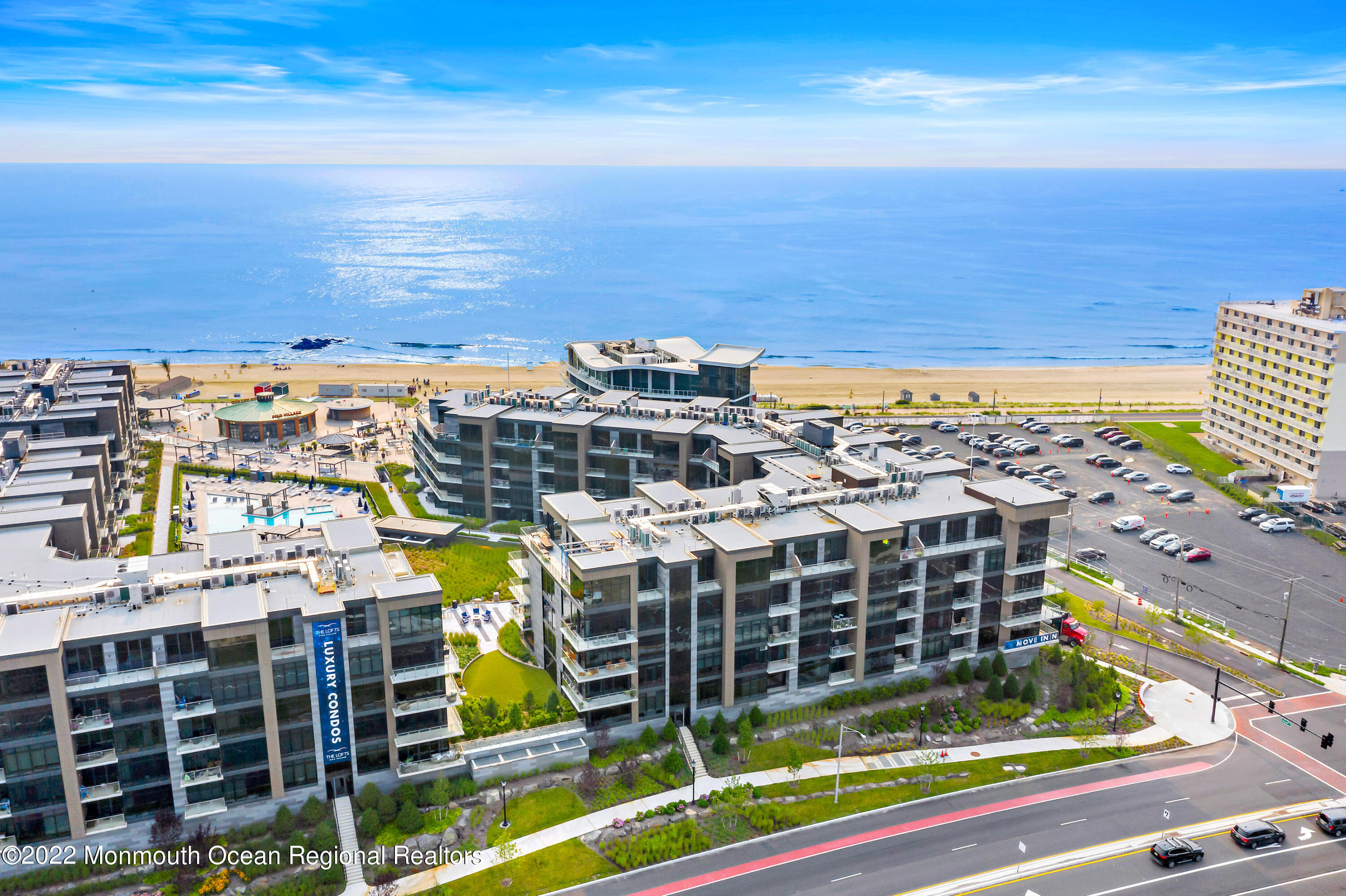 15 Morris Avenue, 322