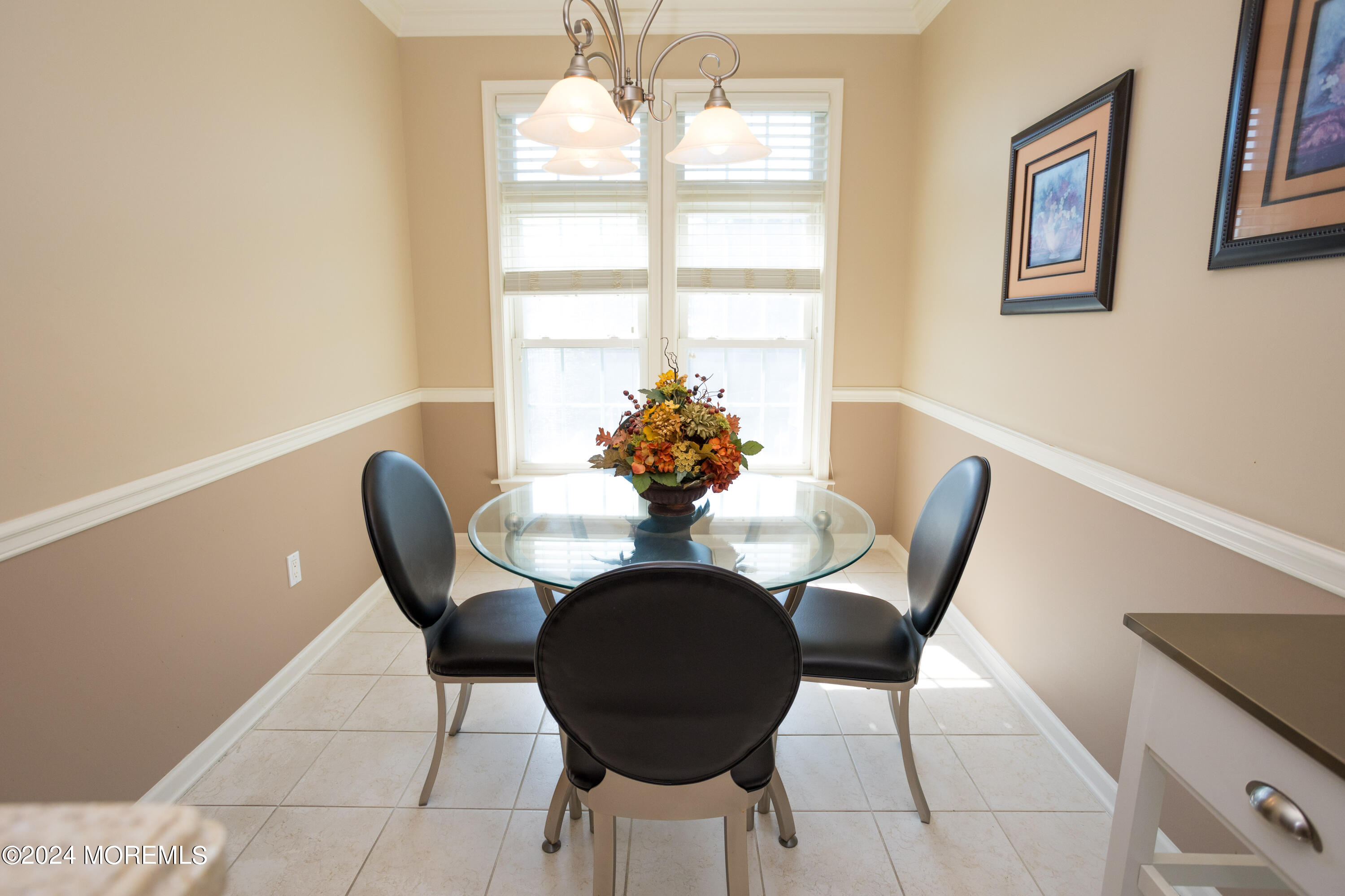 1404 Cedar Village Boulevard, 404