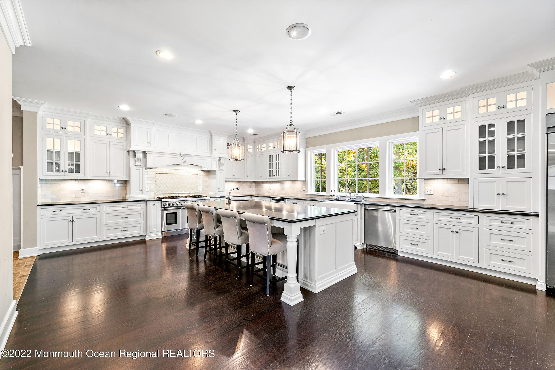 186 Rumson Road