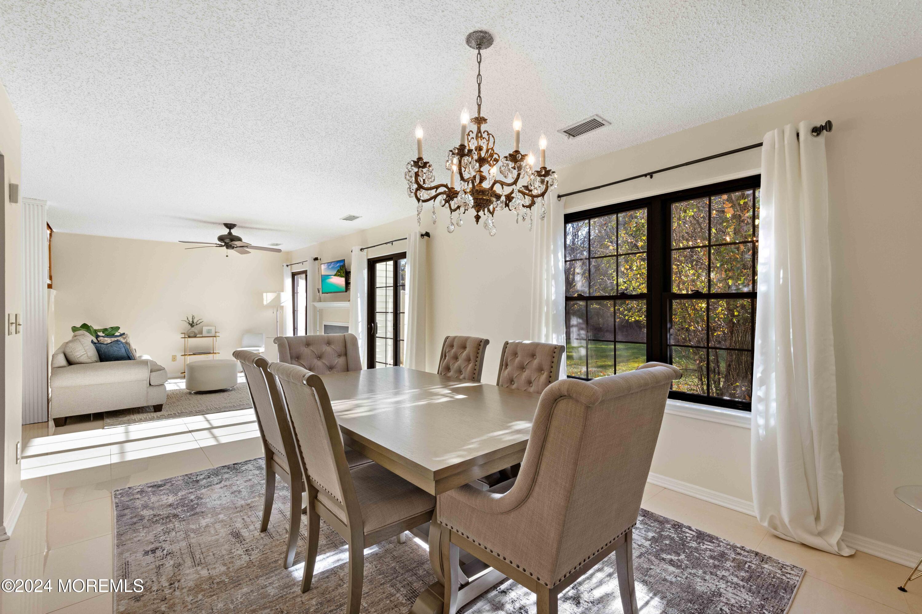 45 Rawson Circle, 1402