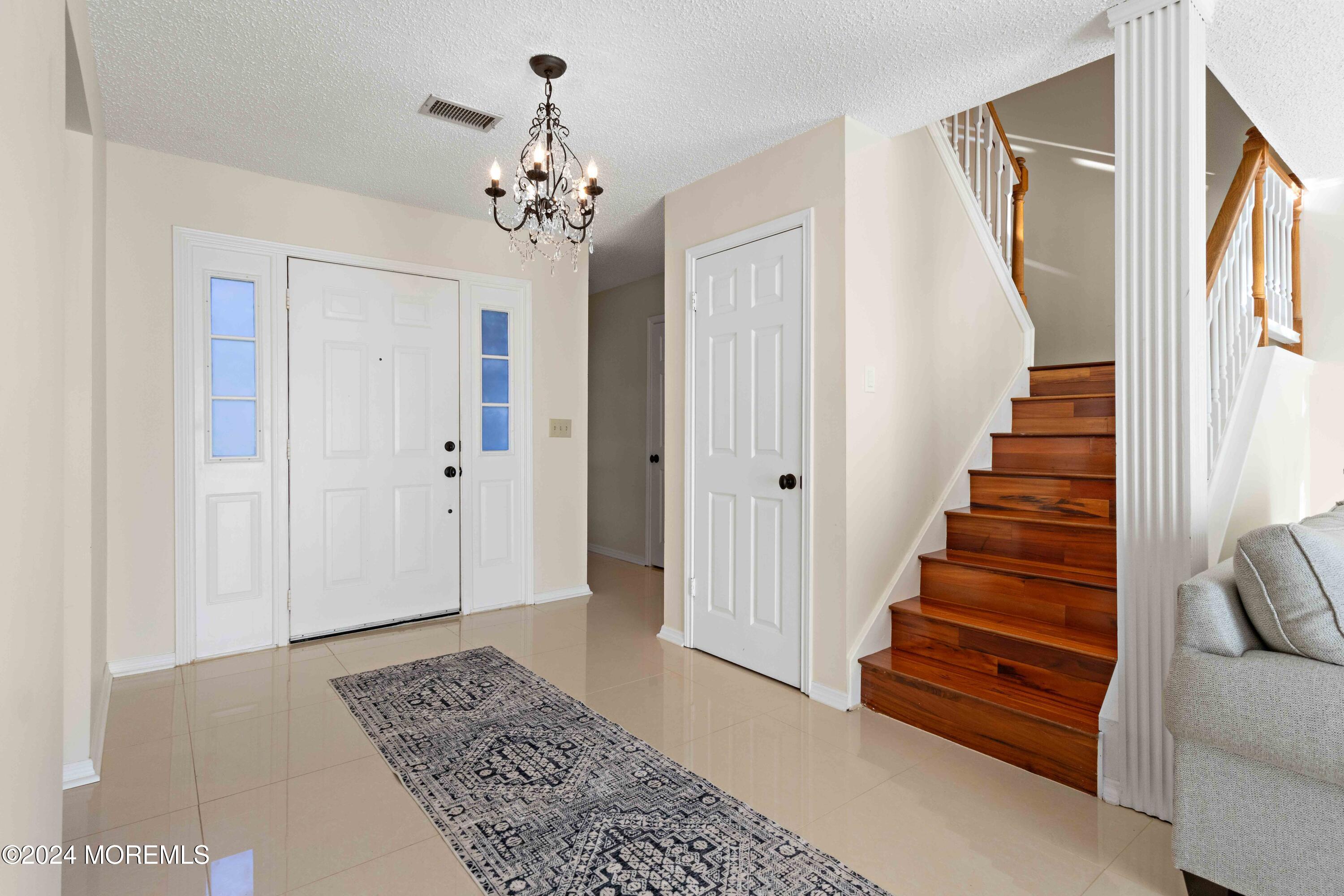 45 Rawson Circle, 1402