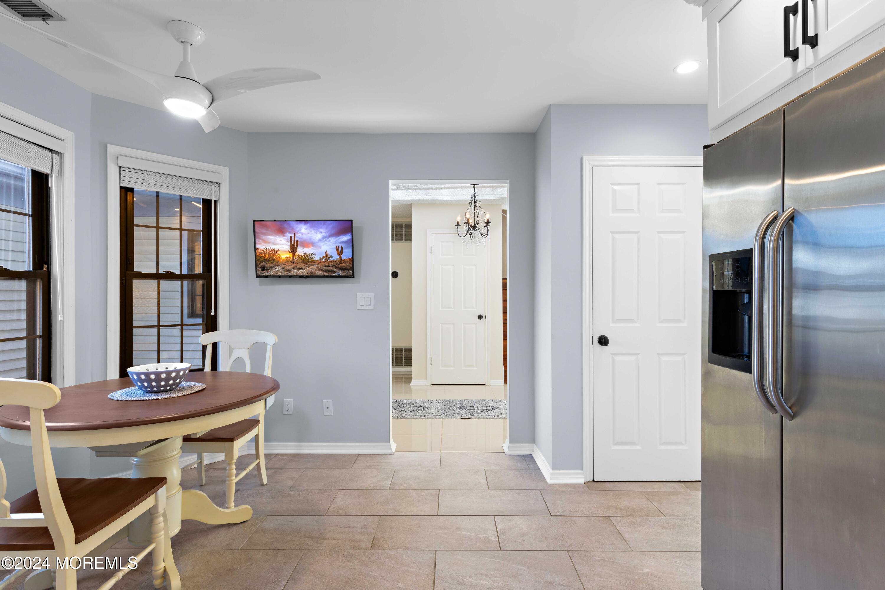 45 Rawson Circle, 1402