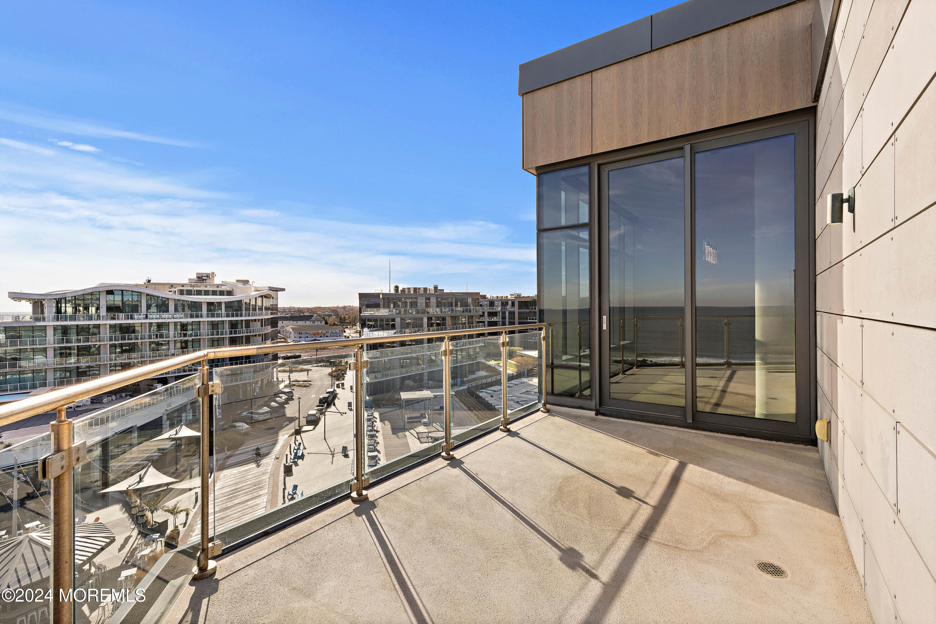 20 Melrose Terrace, 605