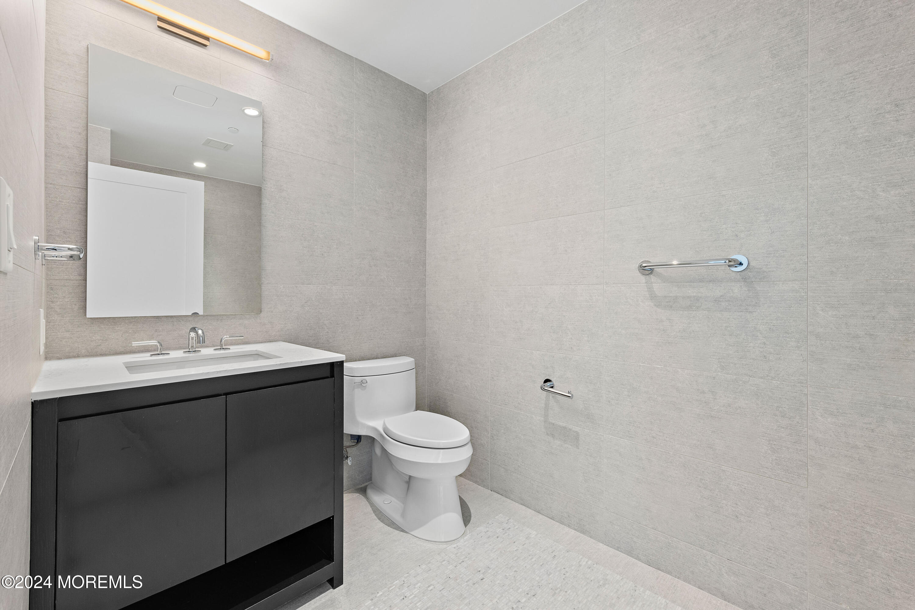 20 Melrose Terrace, 605