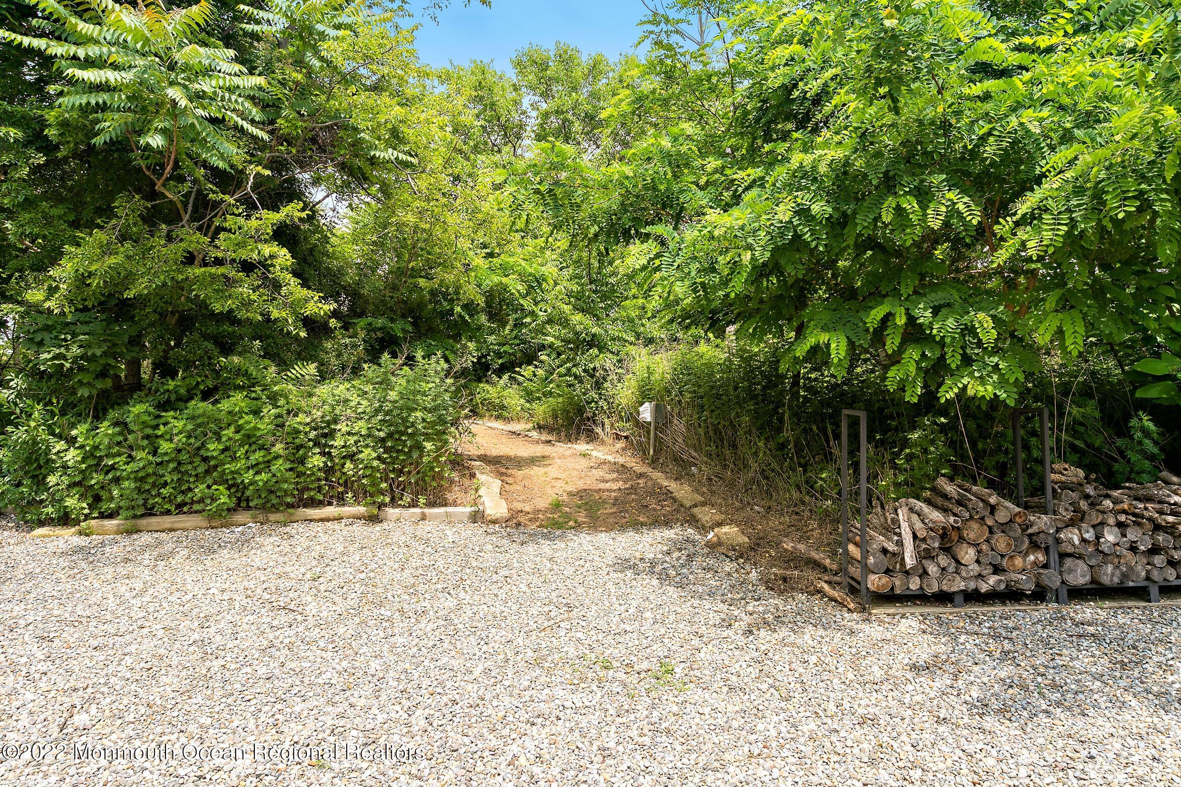 101 Shore Boulevard, #4