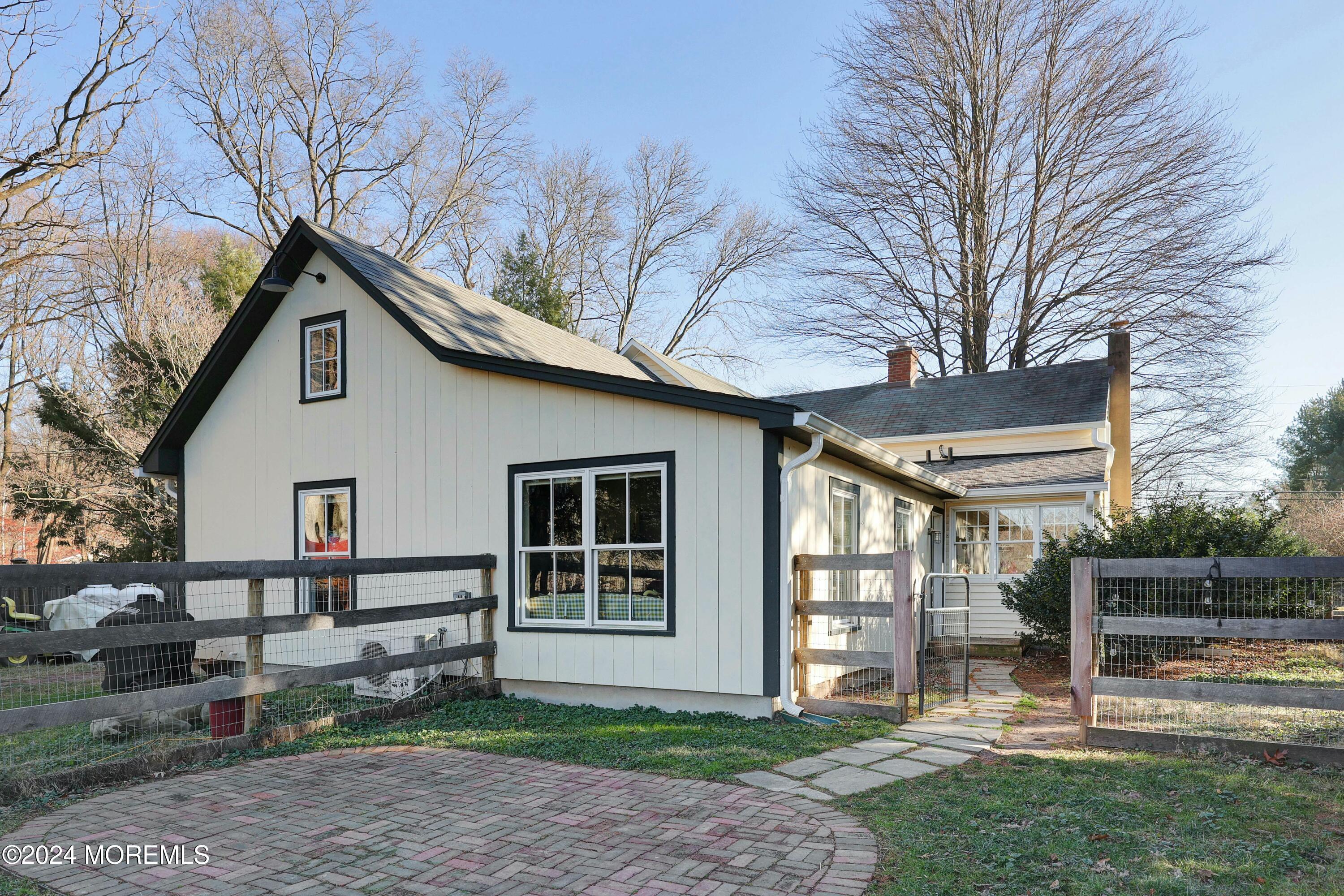 125 Sandy Ridge Road