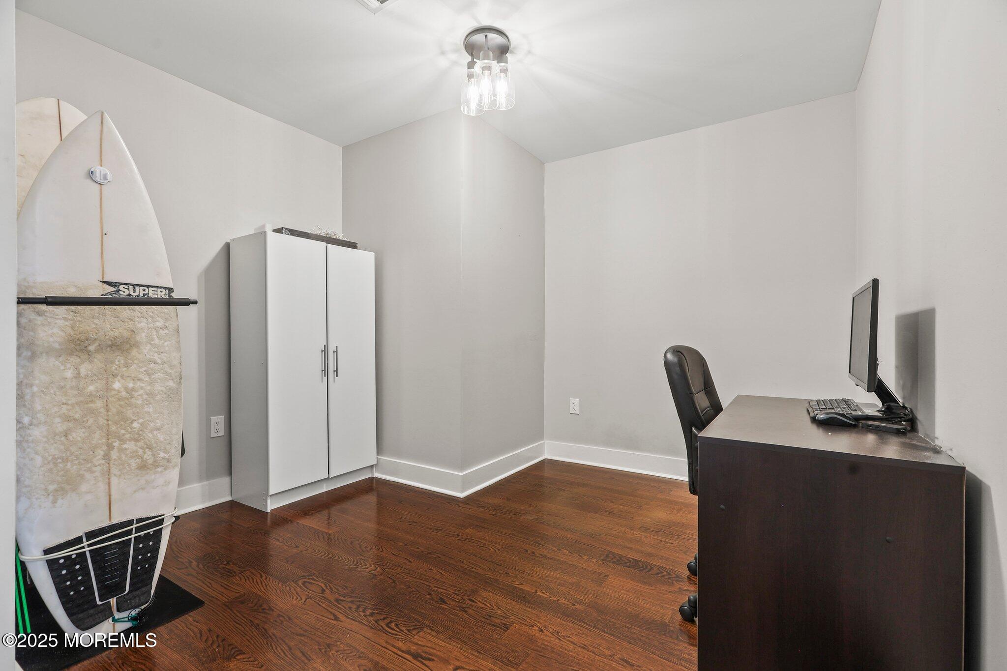 707 Bangs Avenue 405