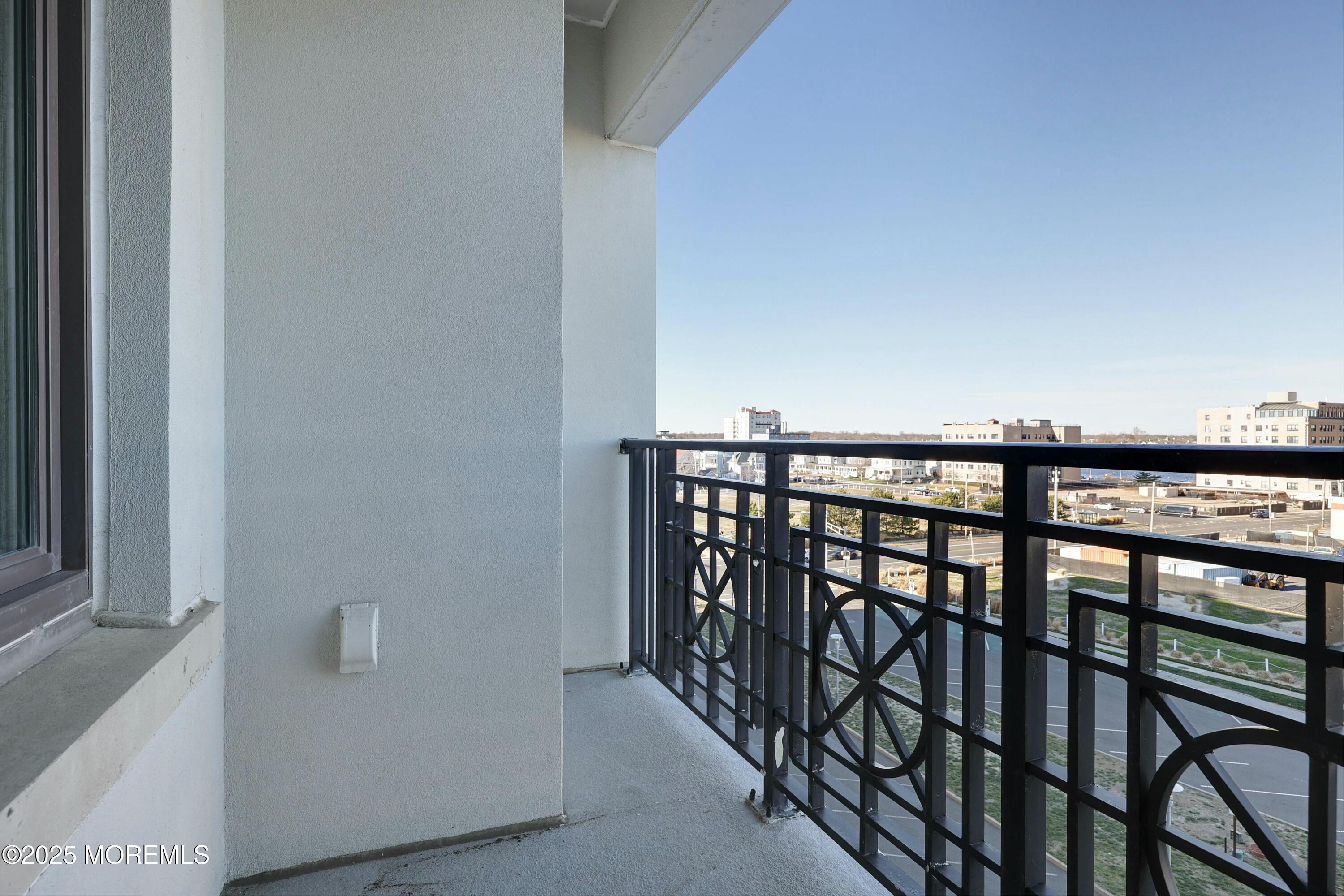 1501 Ocean Avenue 2506