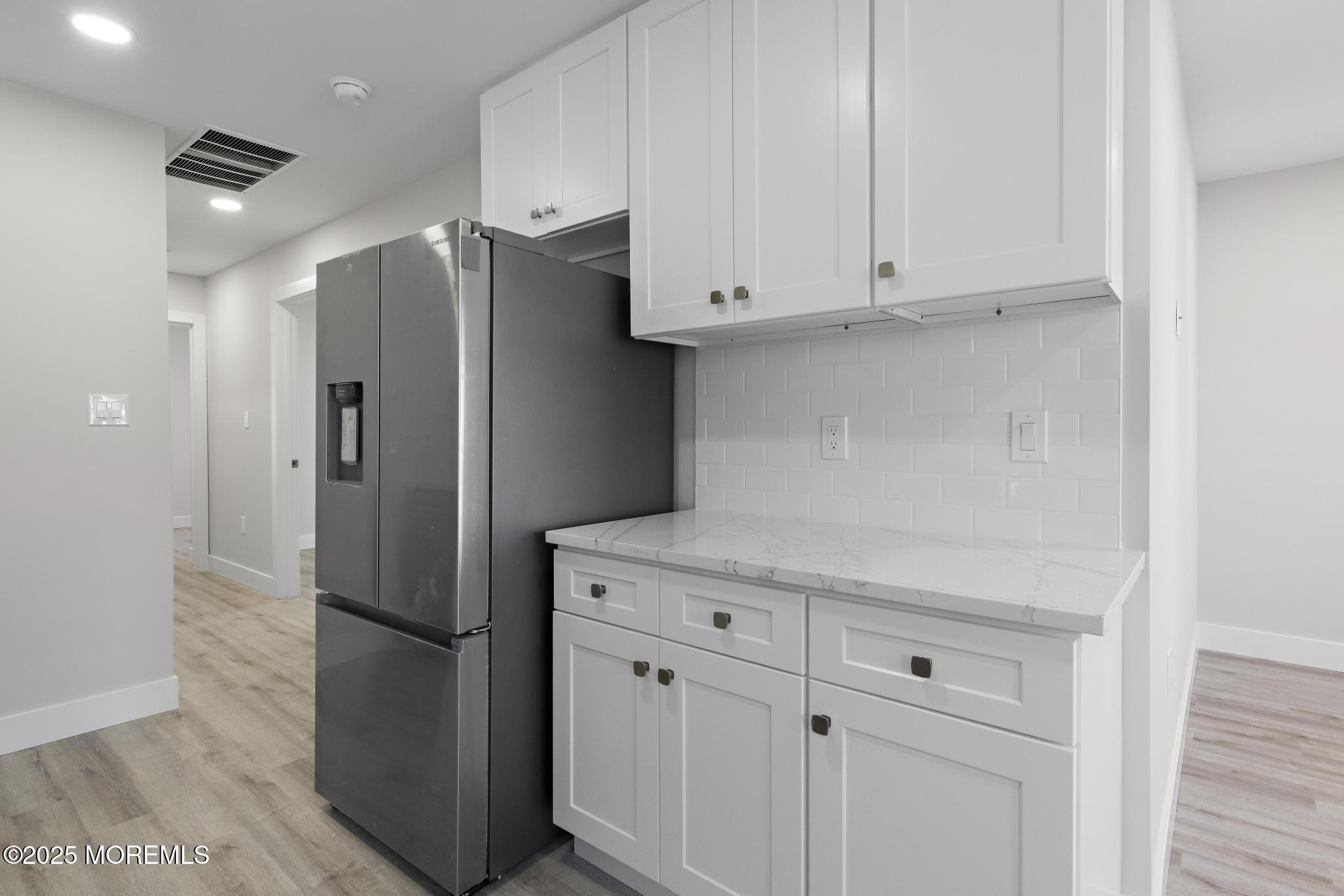 233 Dupont Avenue, 2