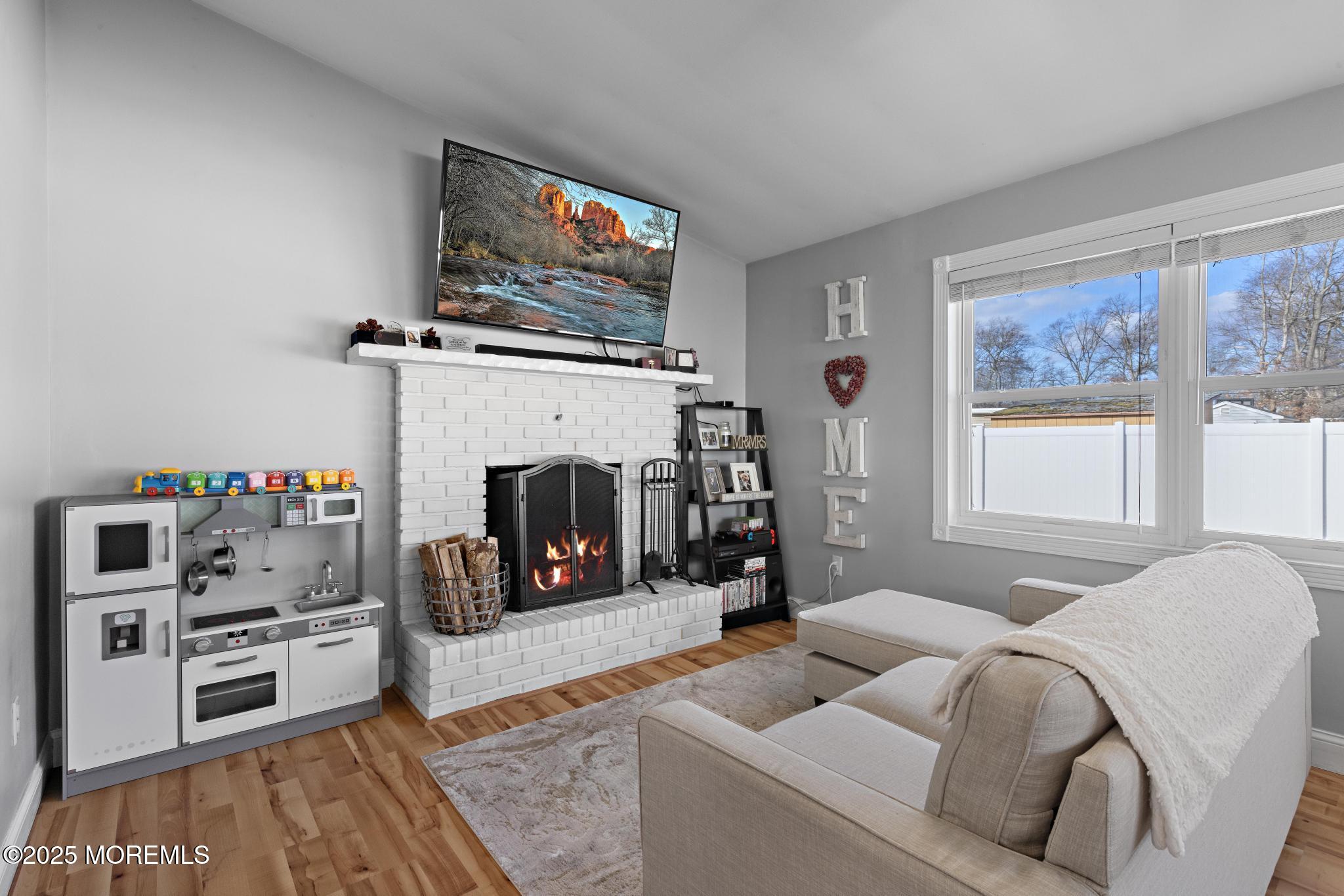 1930 Birchbark Place