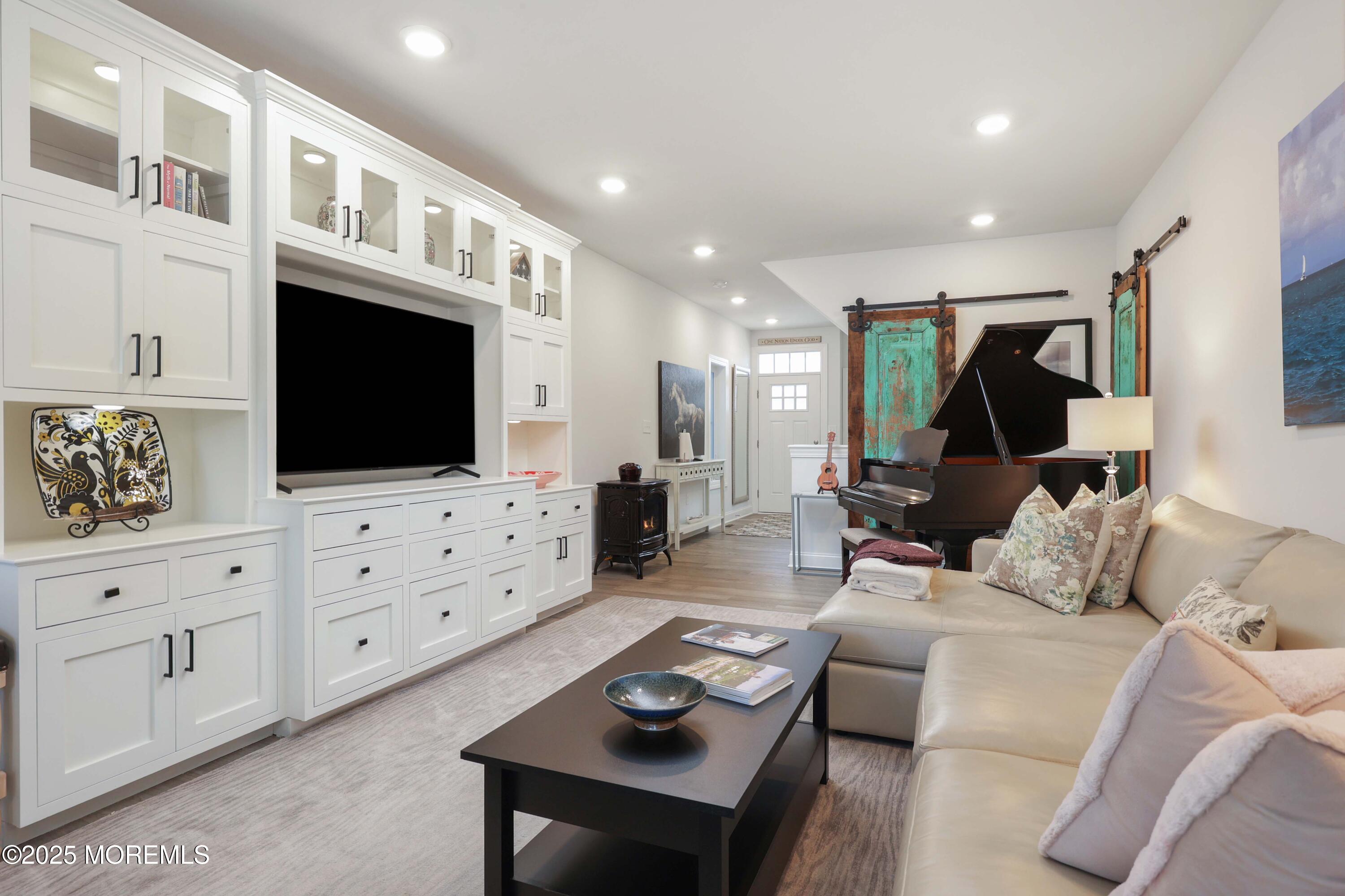 1125 Arnold Avenue 5