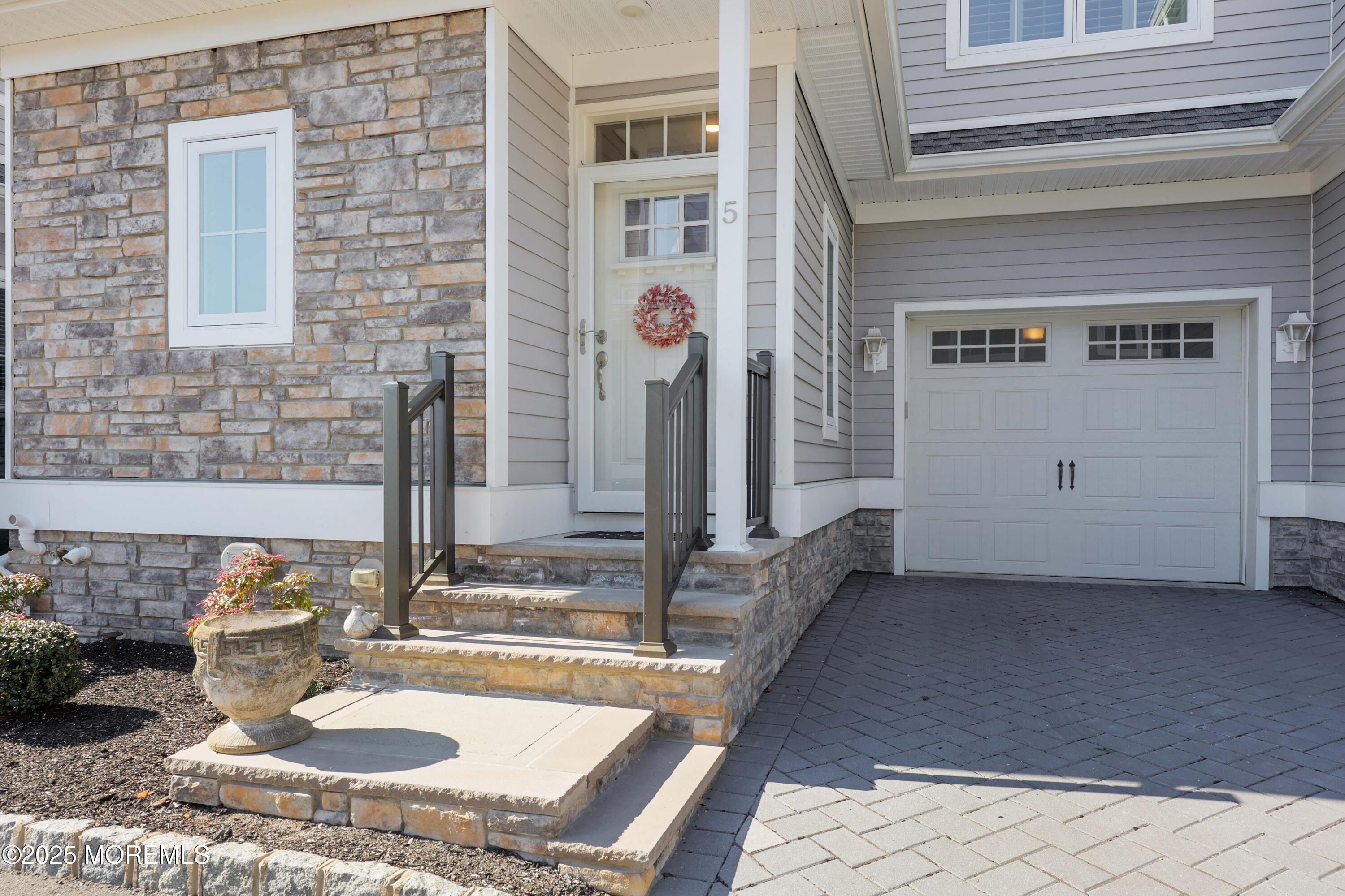 1125 Arnold Avenue 5