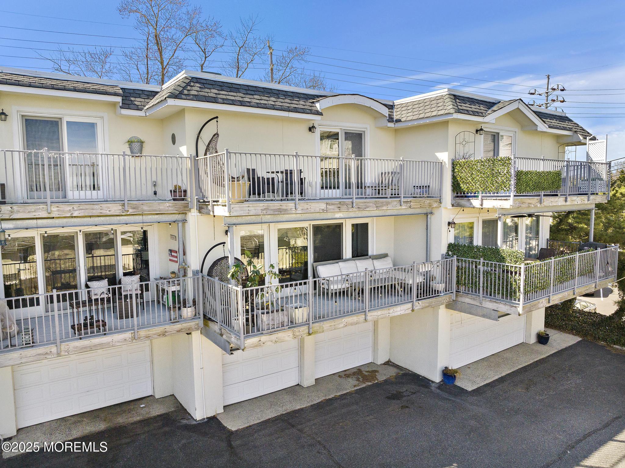 130 Bodman Place, 20