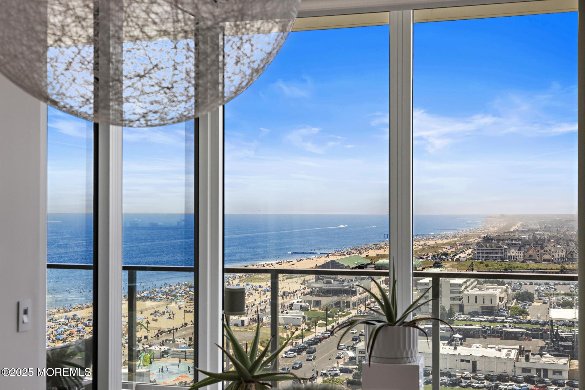 1101 Ocean Avenue, 1404