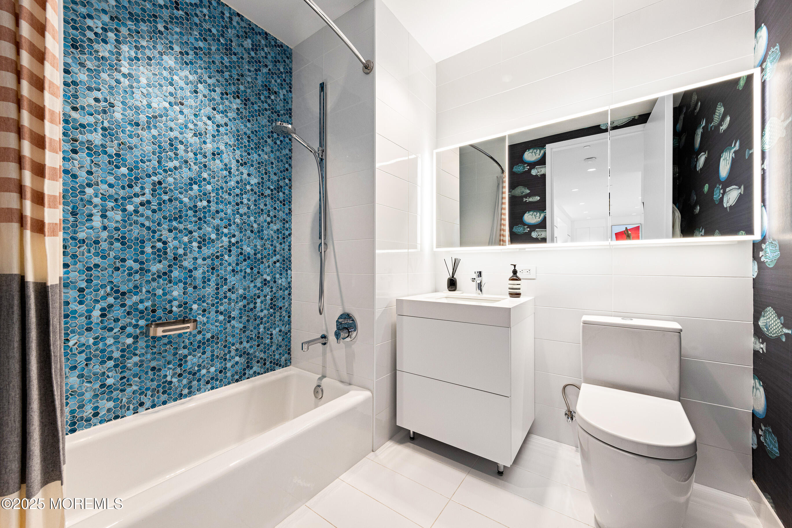 1101 Ocean Avenue, 1404