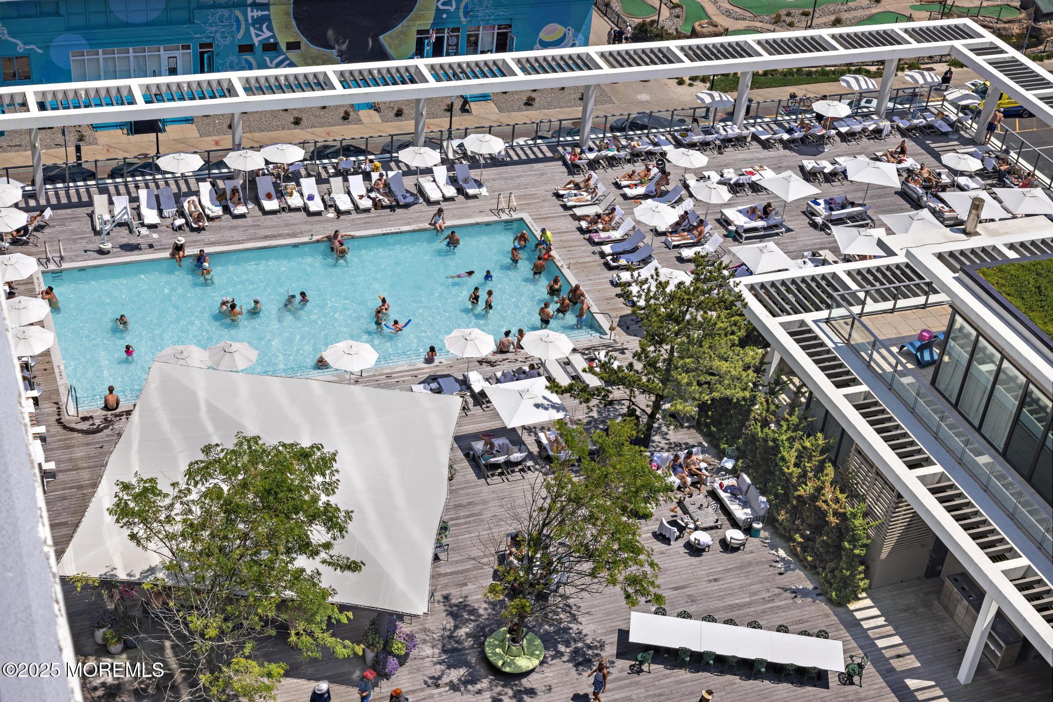 1101 Ocean Avenue, 1404