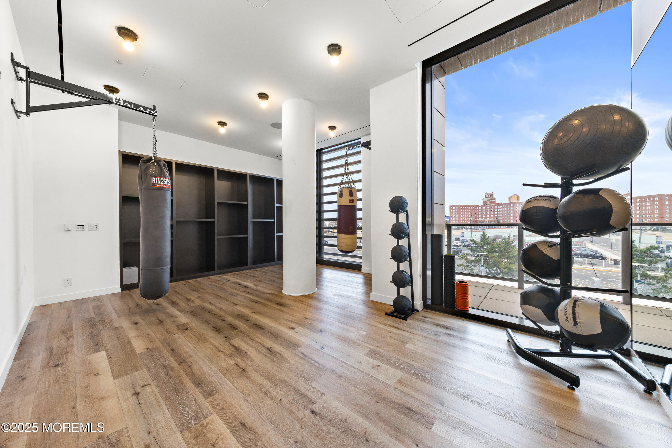 1101 Ocean Avenue, 1404