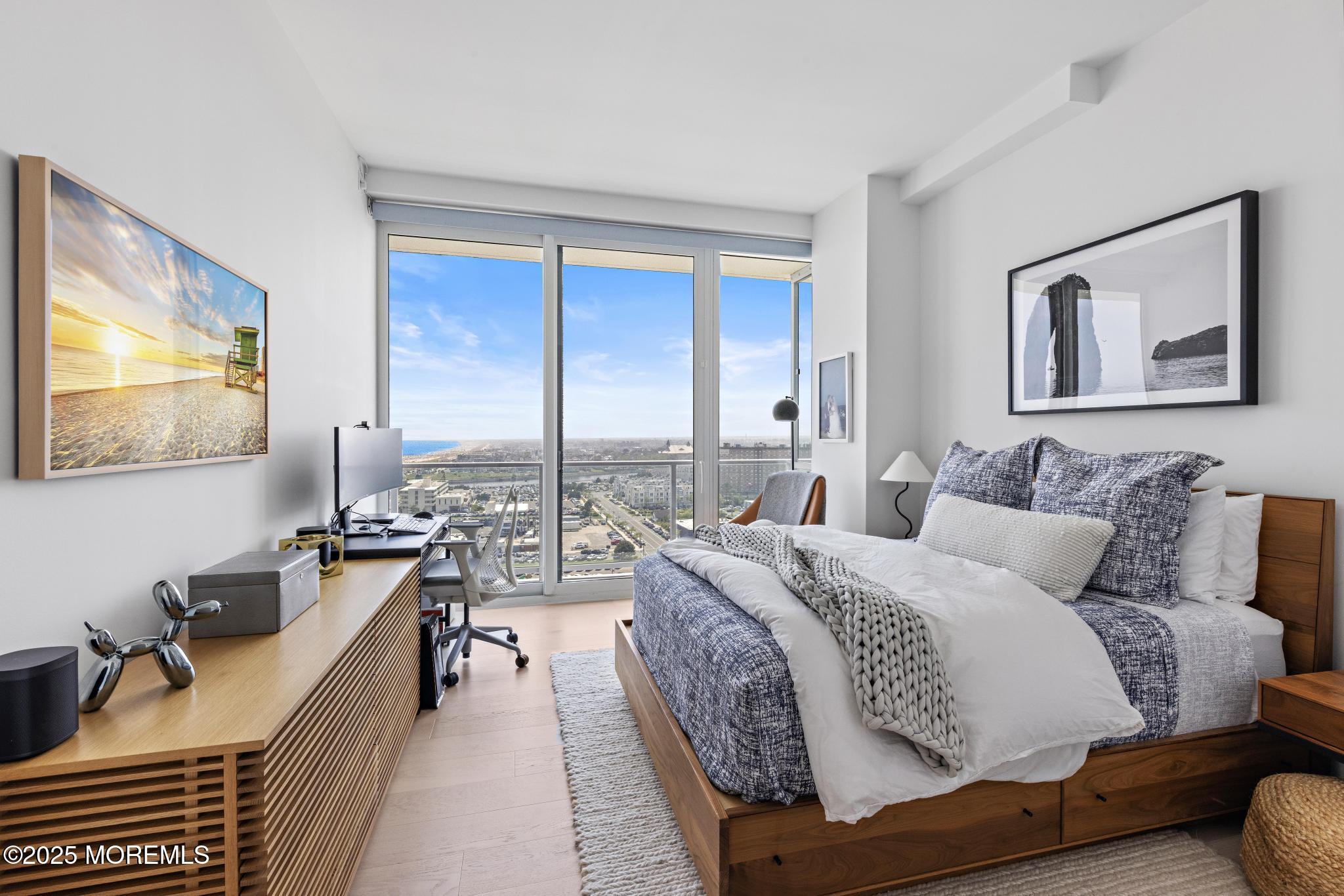 1101 Ocean Avenue, 1404