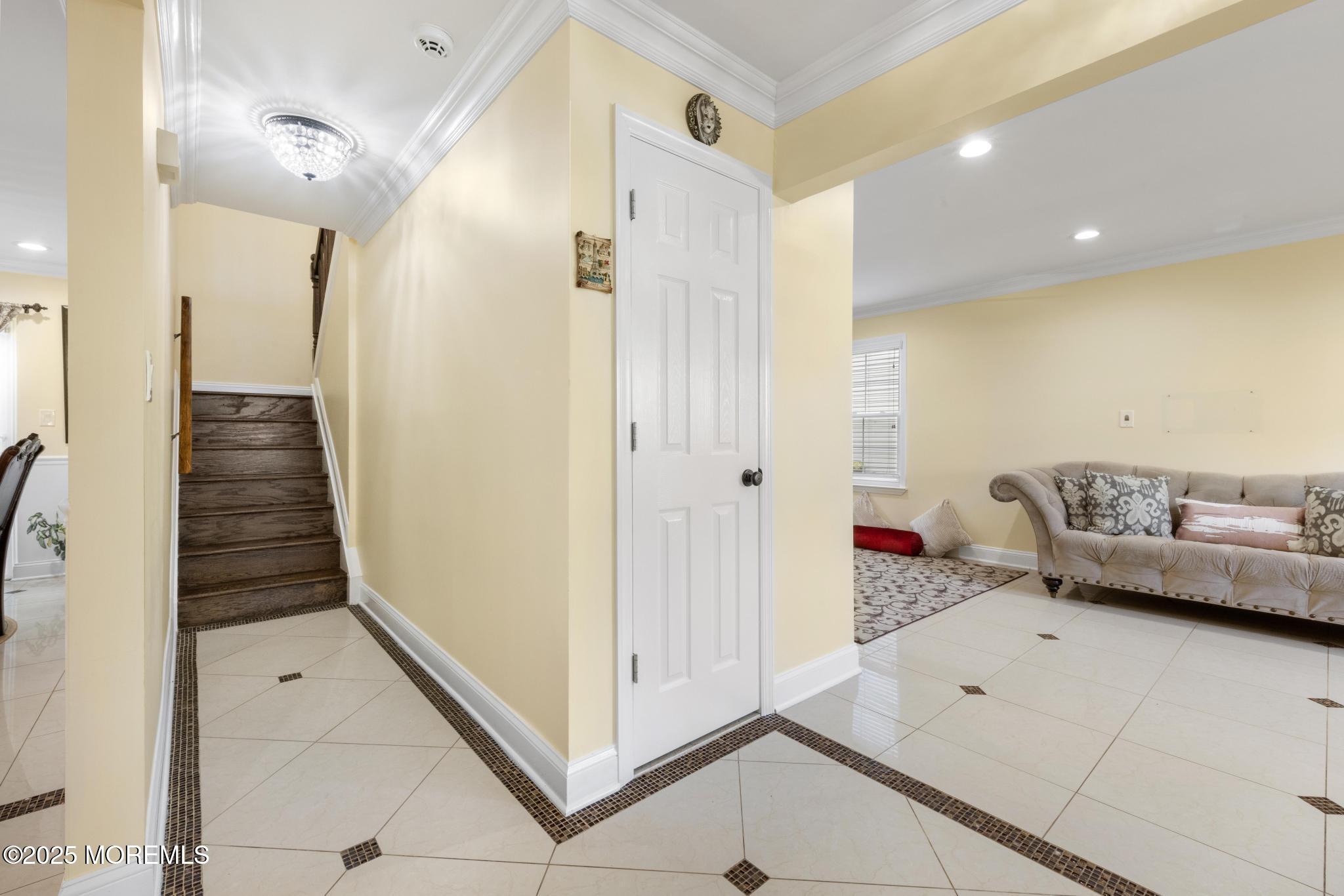 55 Nottingham Drive, 21