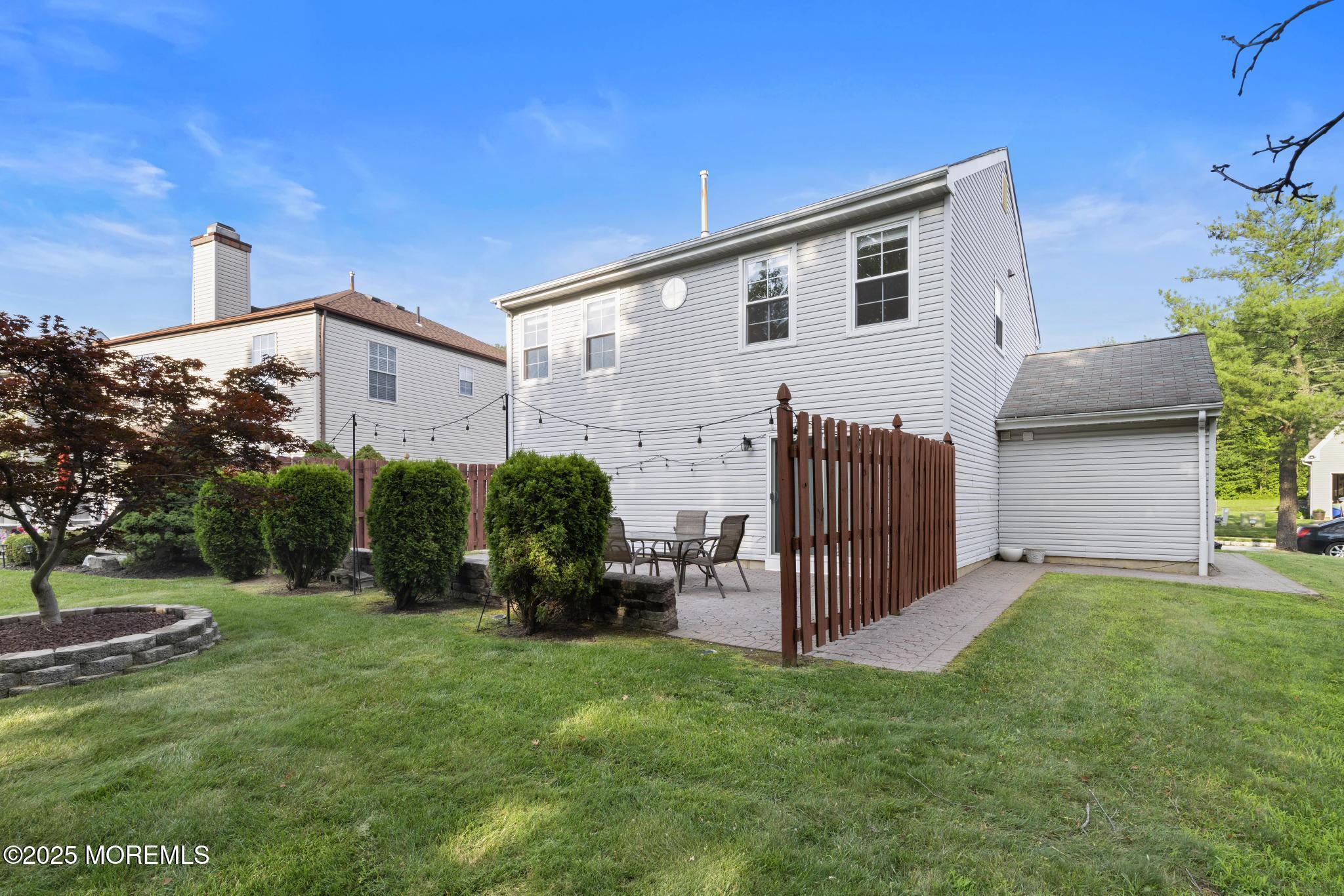 55 Nottingham Drive, 21