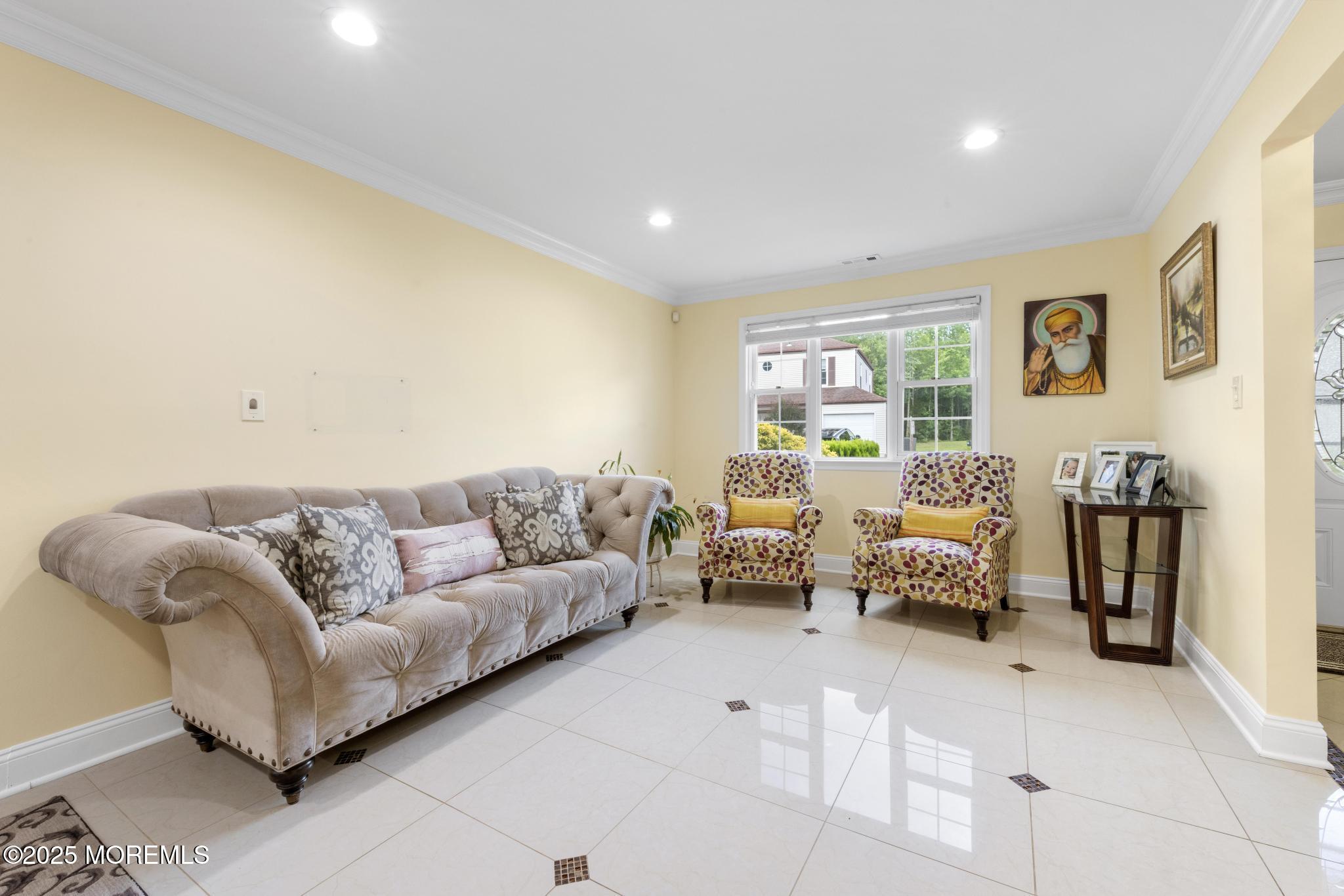 55 Nottingham Drive, 21