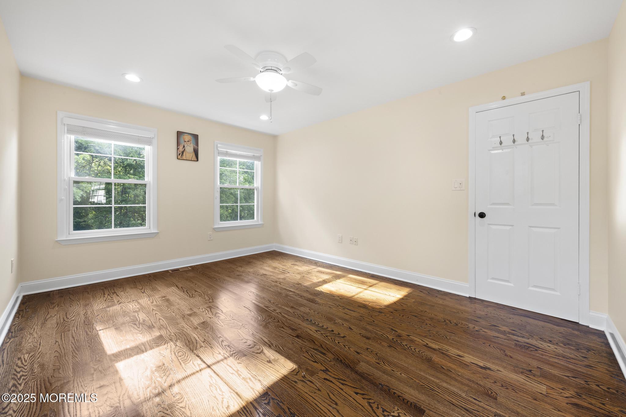 55 Nottingham Drive, 21