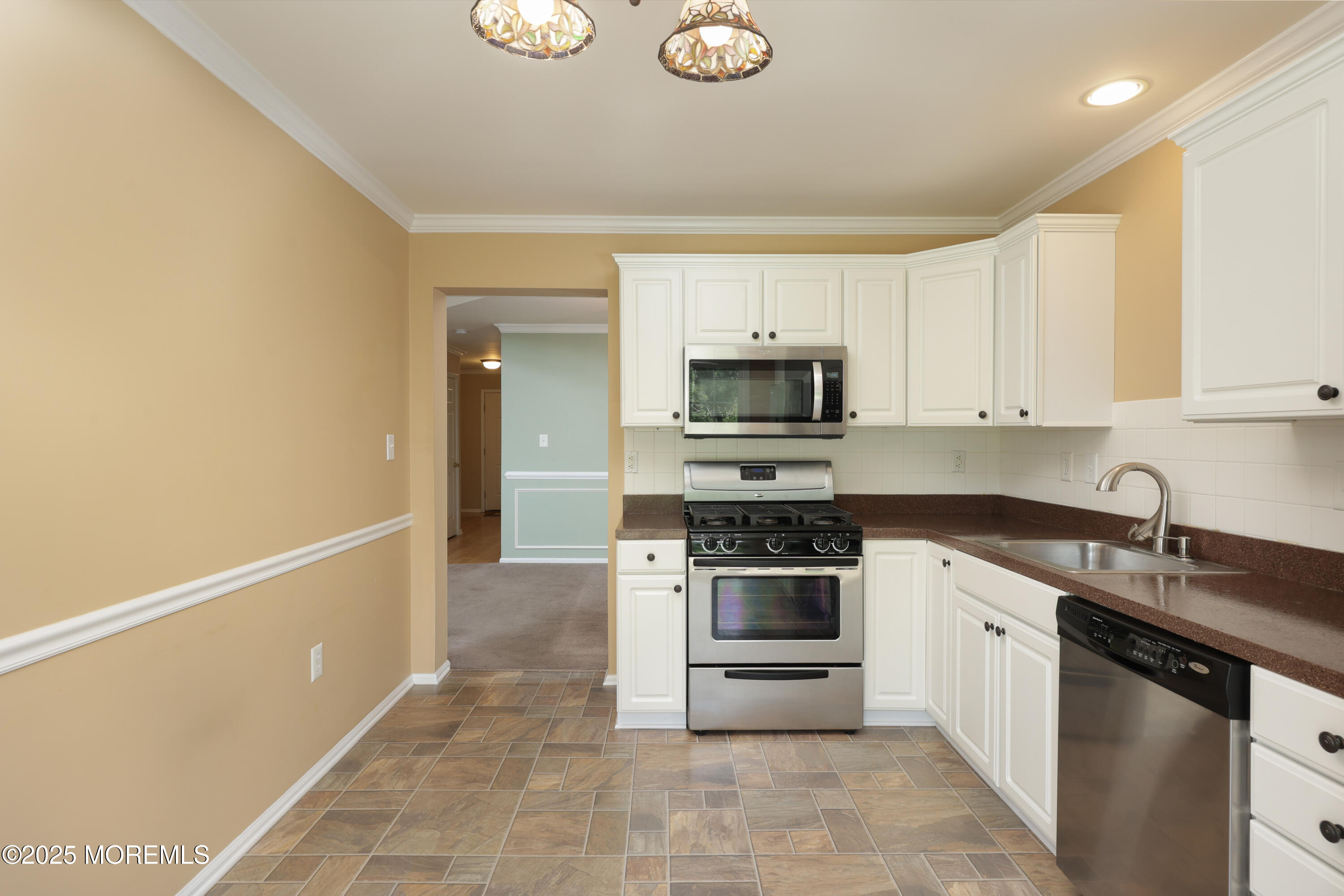 52 Picket Place 1000