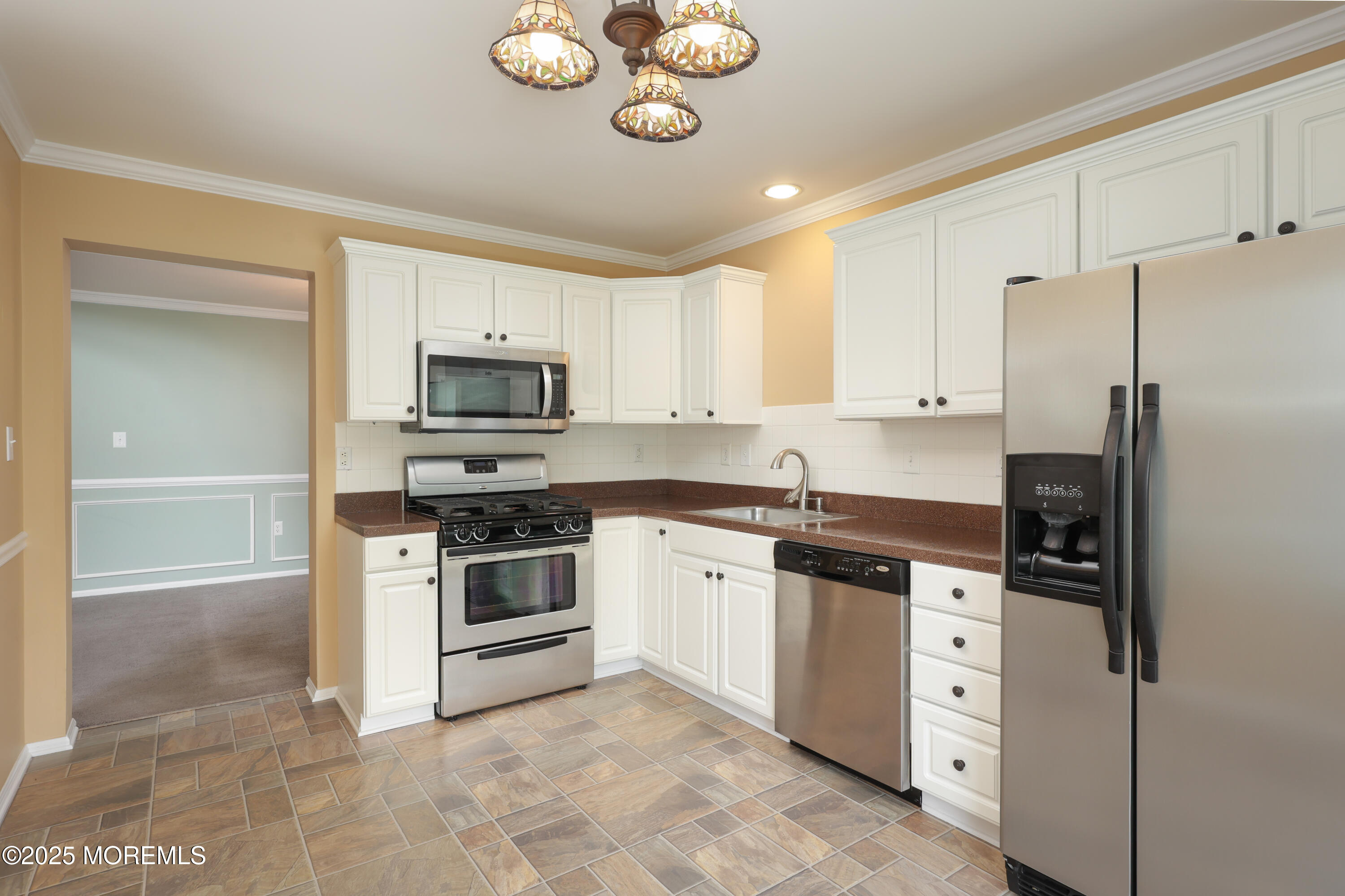 52 Picket Place 1000