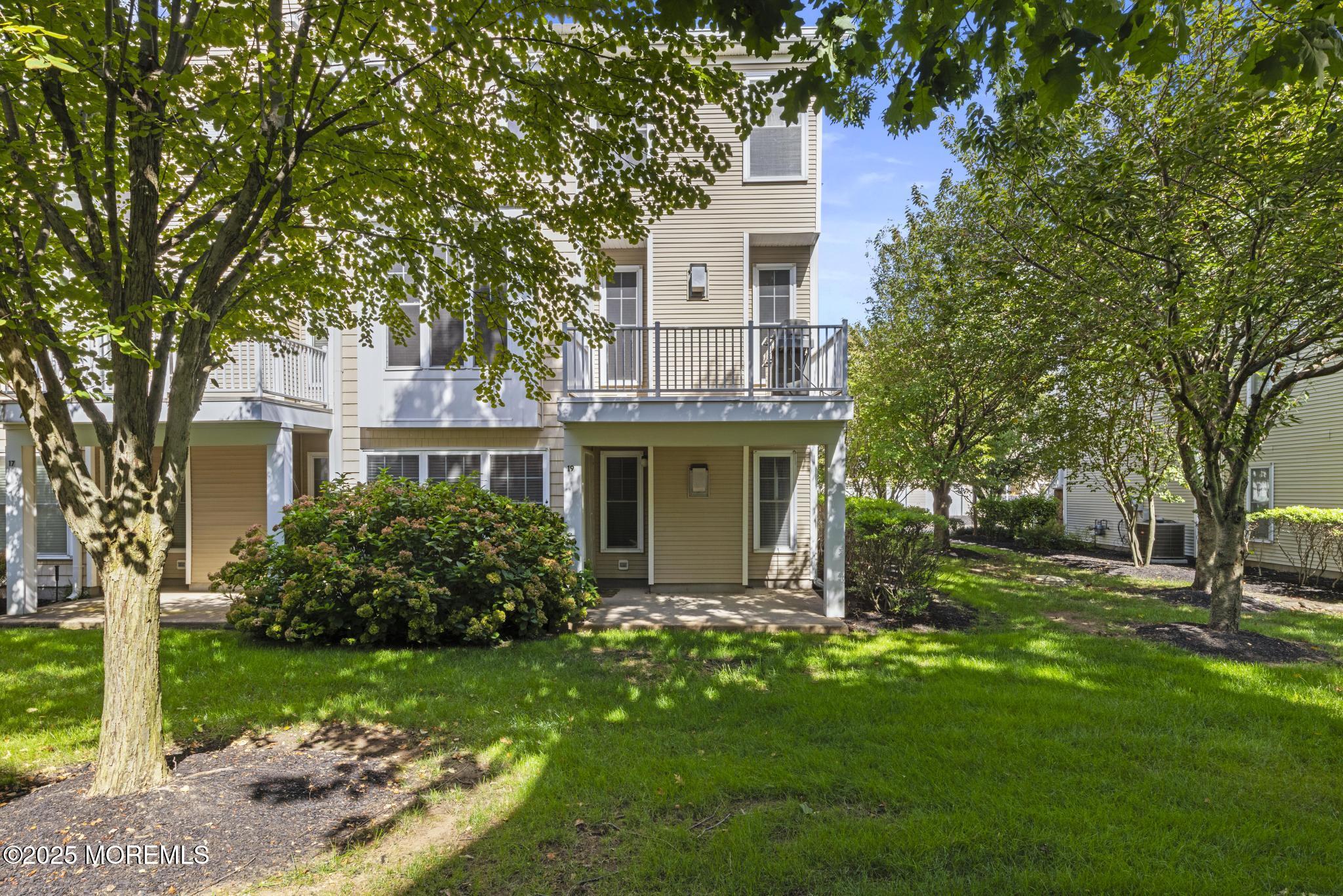 19 S Shore Drive, 93
