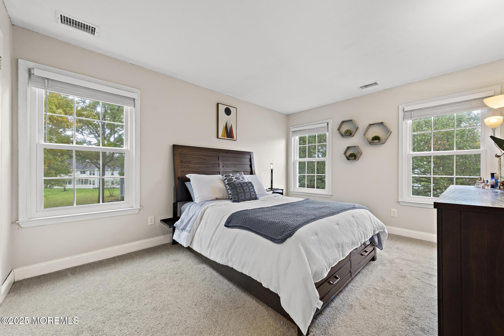 126 Cypress Court, Howell