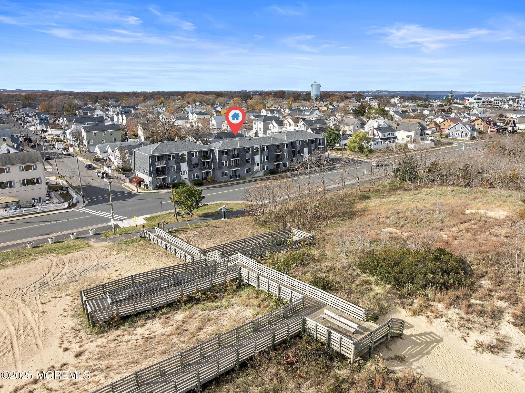 98 Beachway Avenue, 13