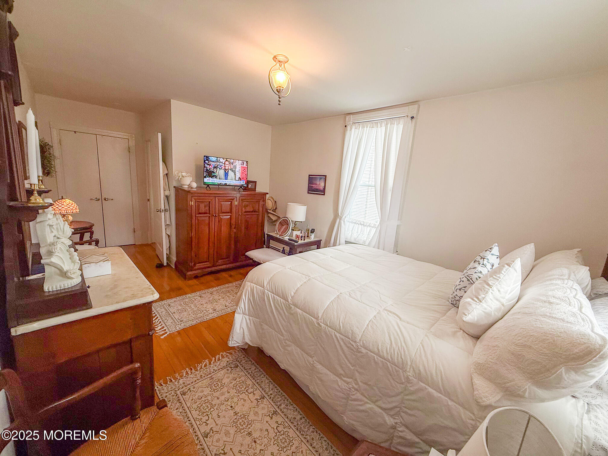 47 Burlington Avenue 3