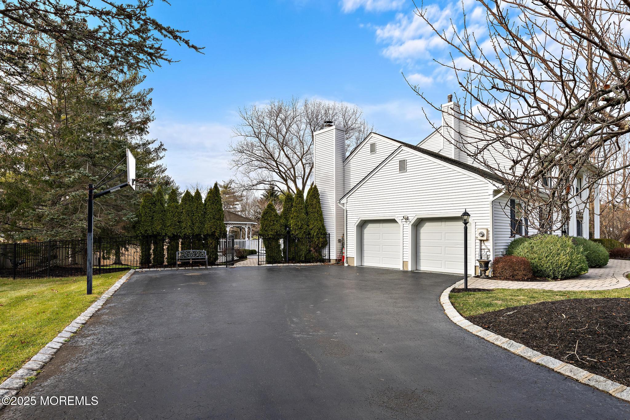 129 Four Winds Drive