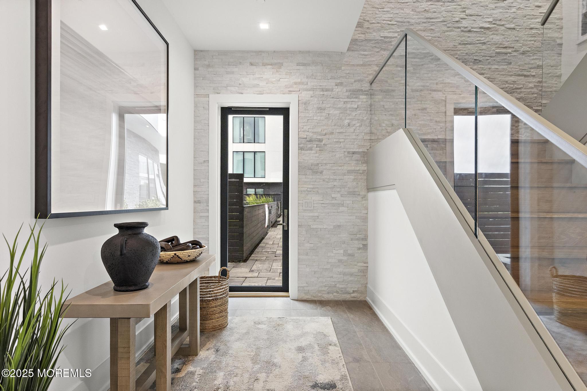 200 Ocean Avenue N 22