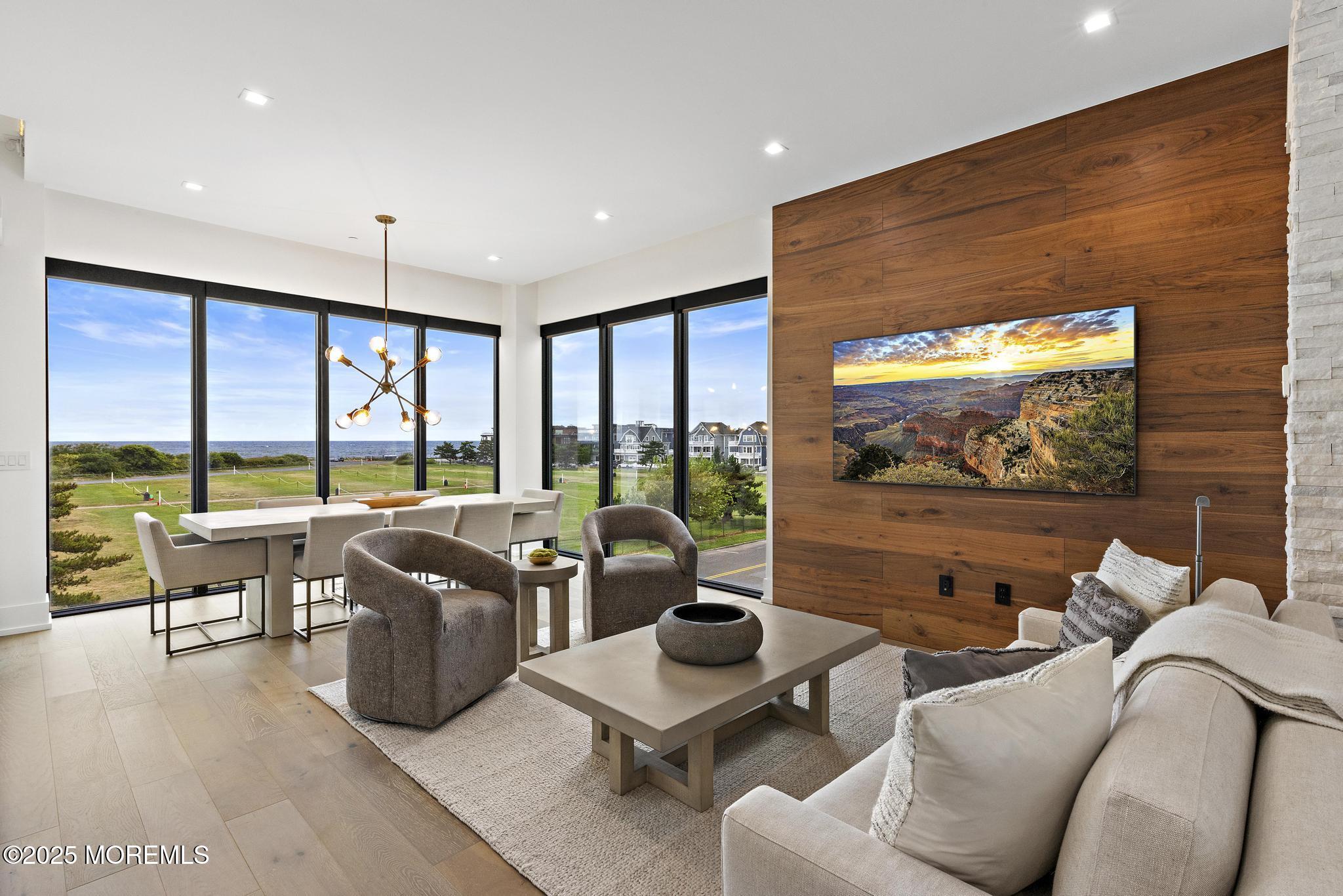 200 Ocean Avenue N 22