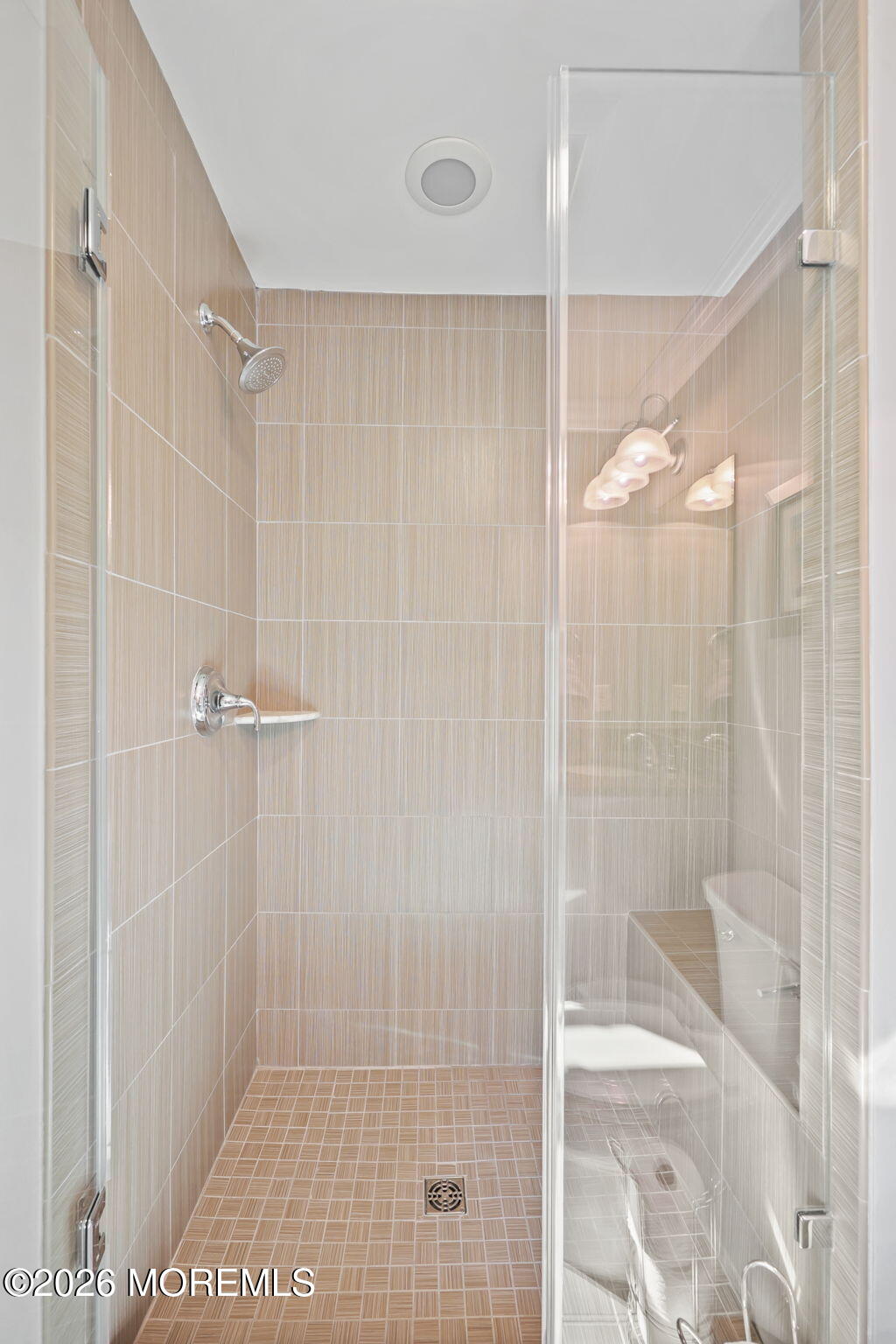 803 Kingsley Street 2