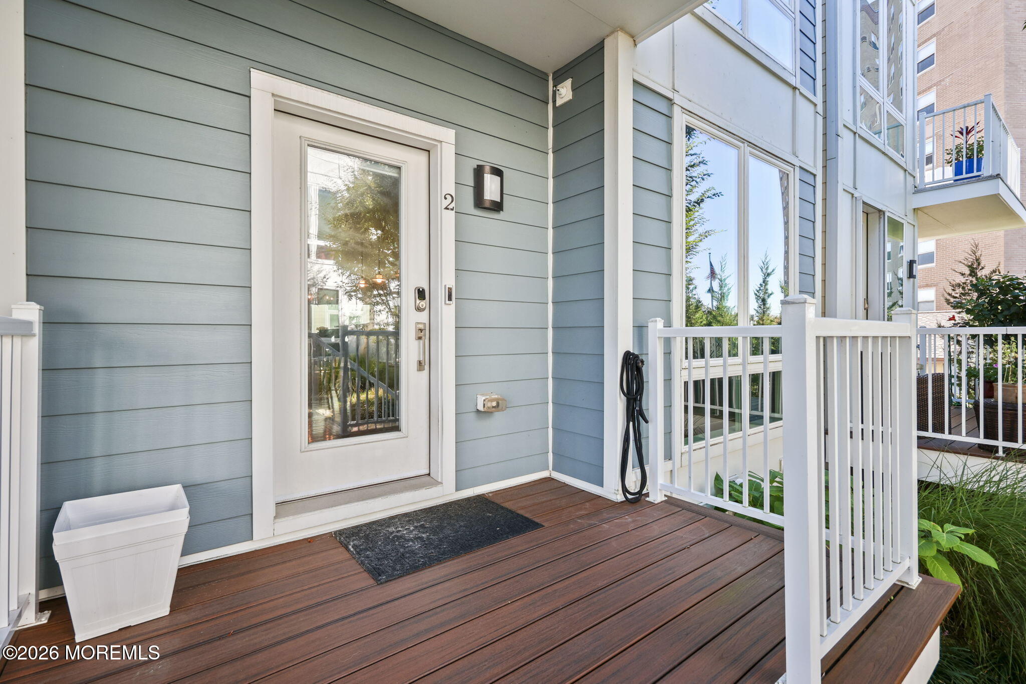 803 Kingsley Street 2