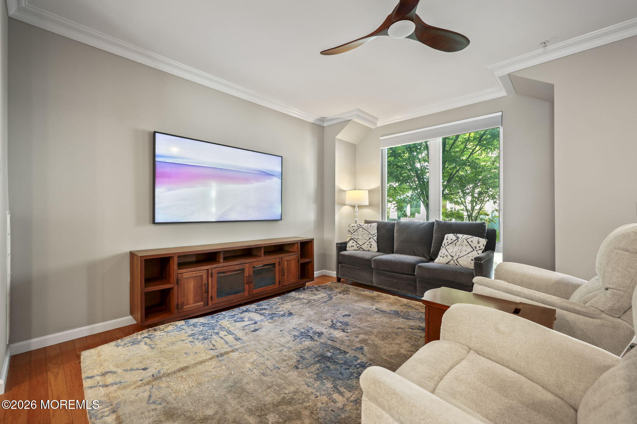 803 Kingsley Street 2